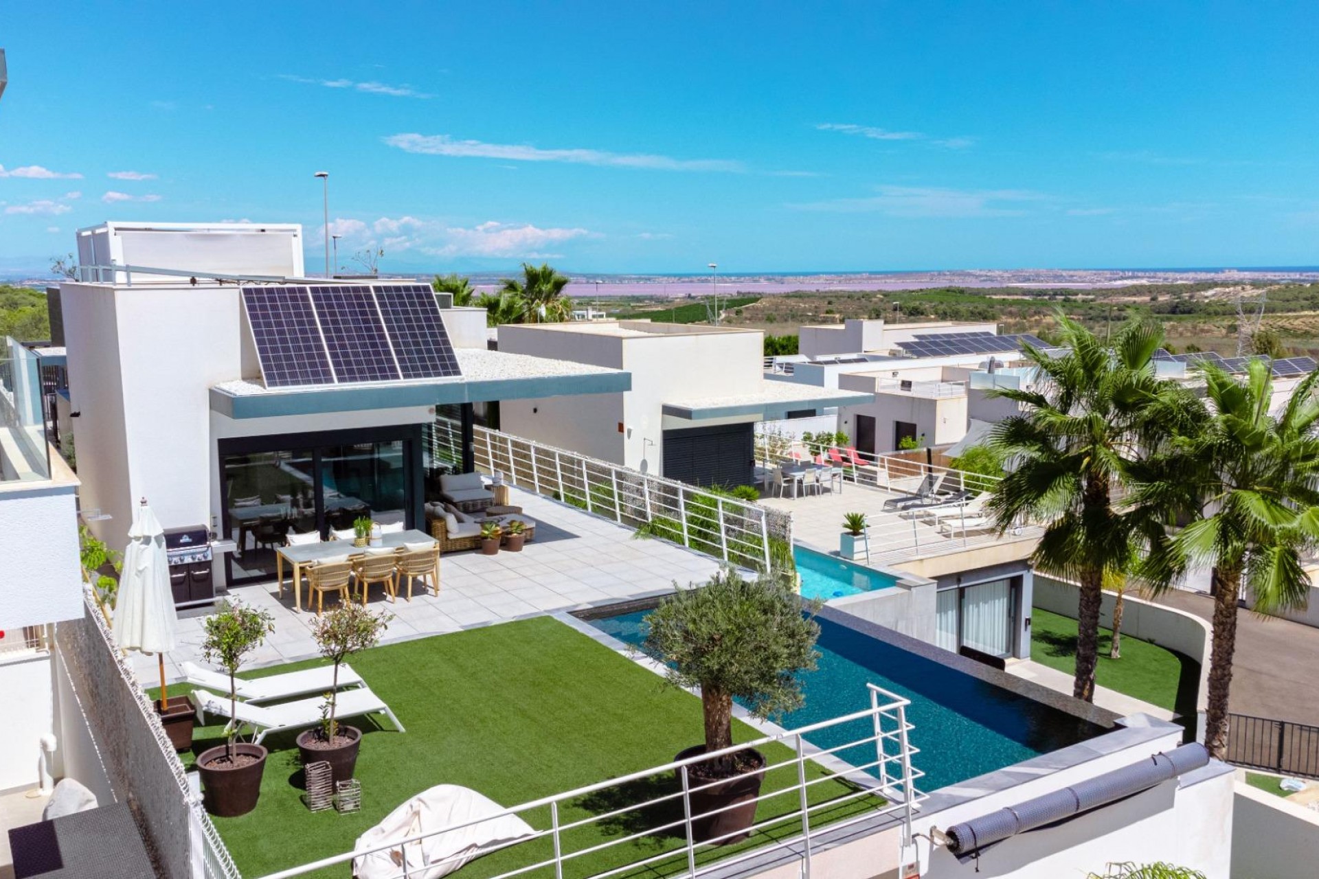 Brukt - Villa -
San Miguel de Salinas - Bellavista