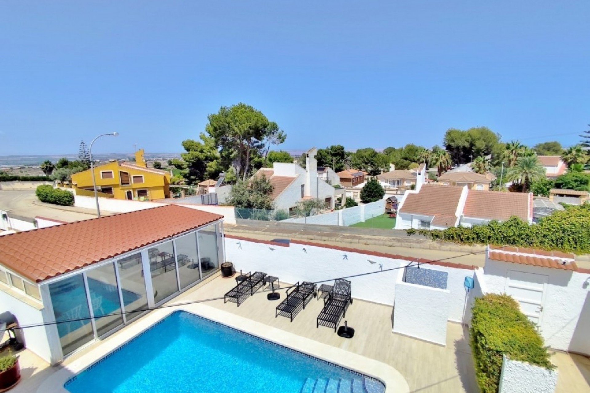 Brukt - Villa -
San Miguel de Salinas - Inland