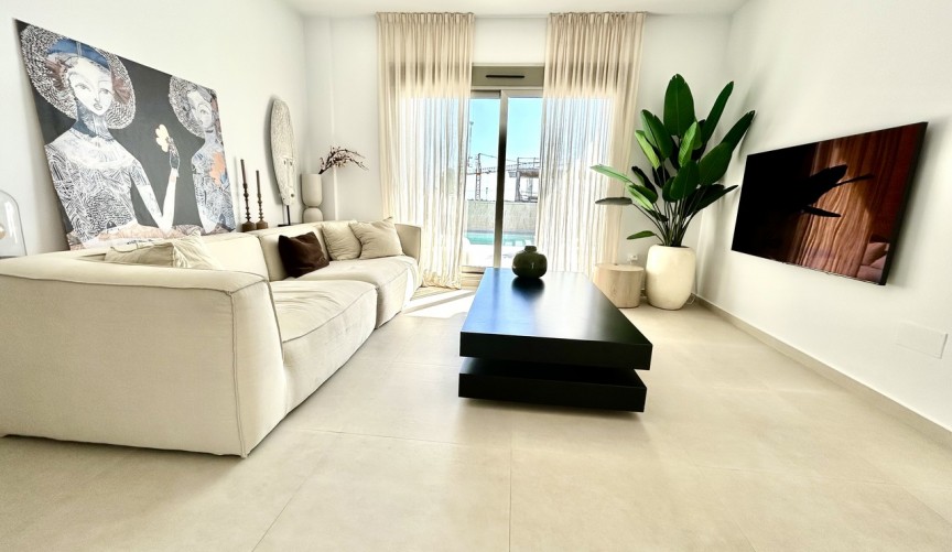 Brukt - Villa -
San Miguel de Salinas - Inland