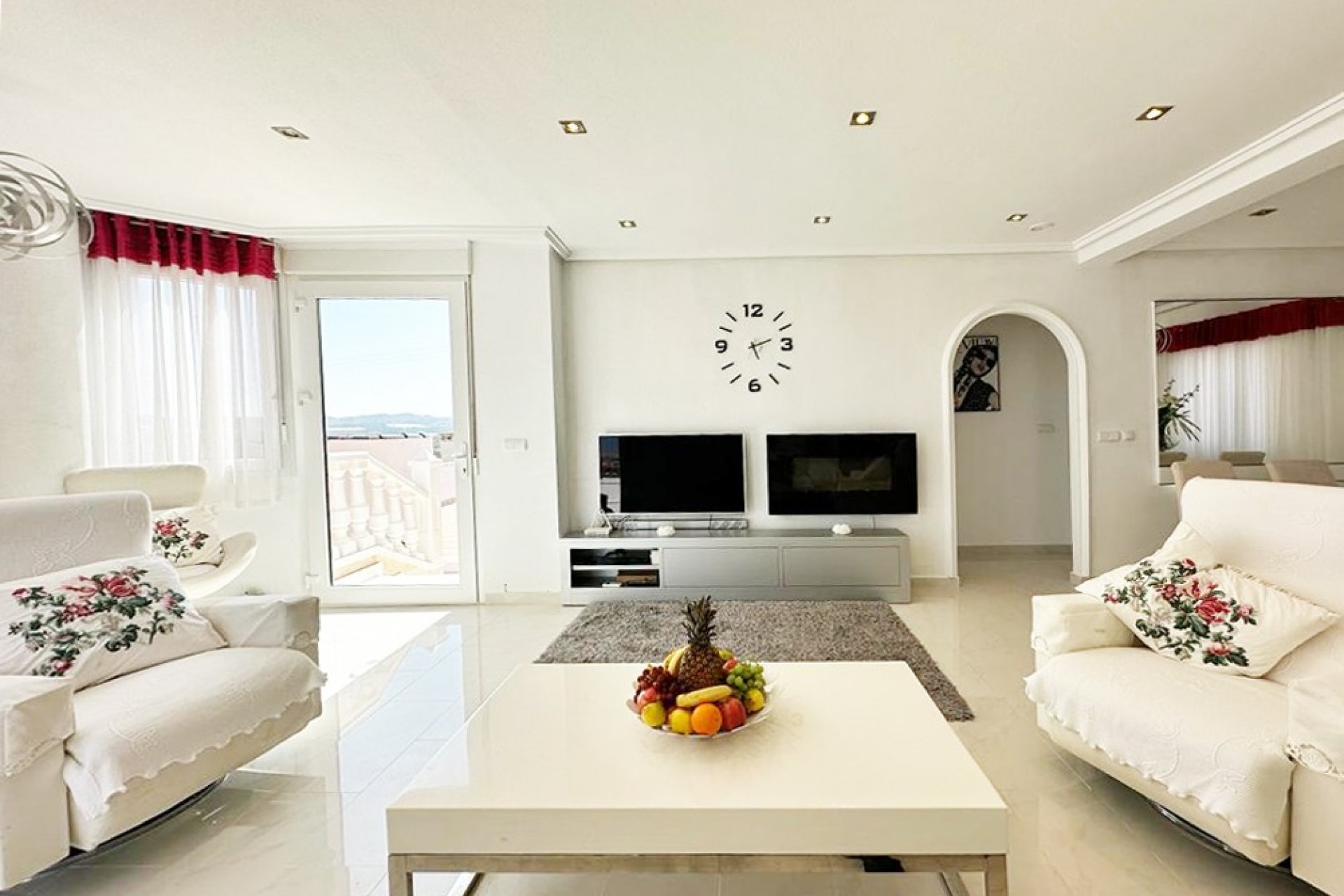 Brukt - Villa -
San Miguel de Salinas - Inland