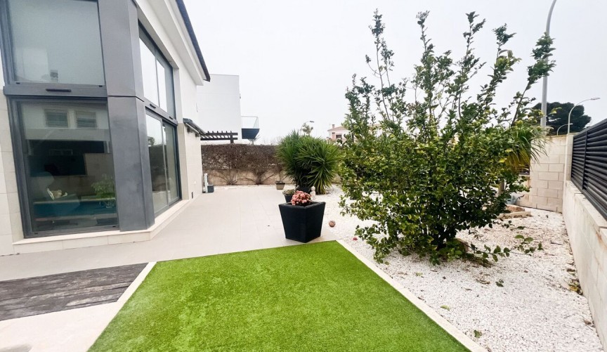 Brukt - Villa -
Santiago de la Ribera - Costa Calida