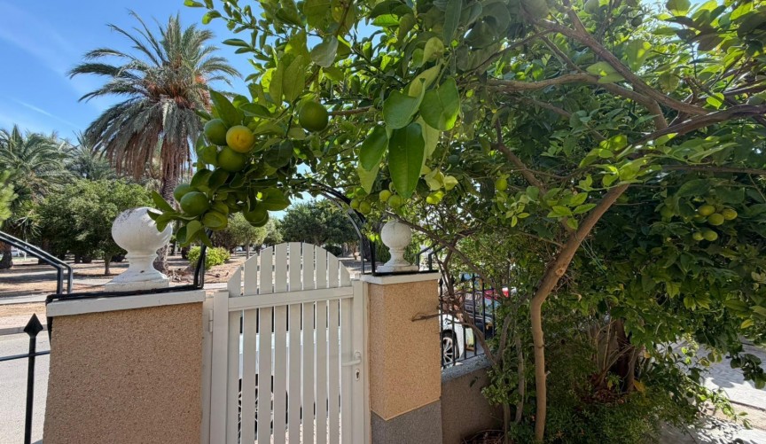 Brukt - Villa -
Santiago de la Ribera - San Blas