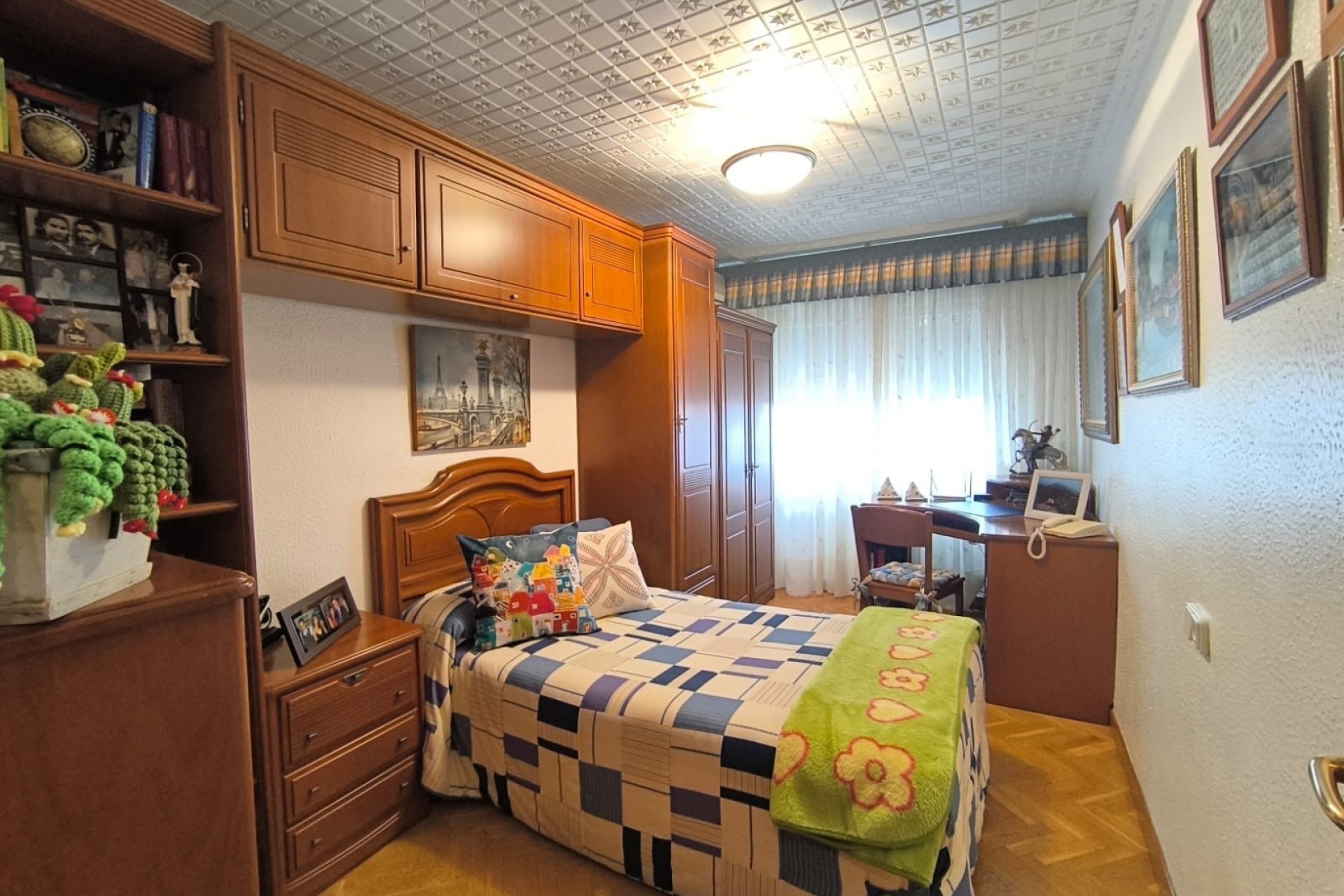 Brukt - Villa -
Sax - Inland