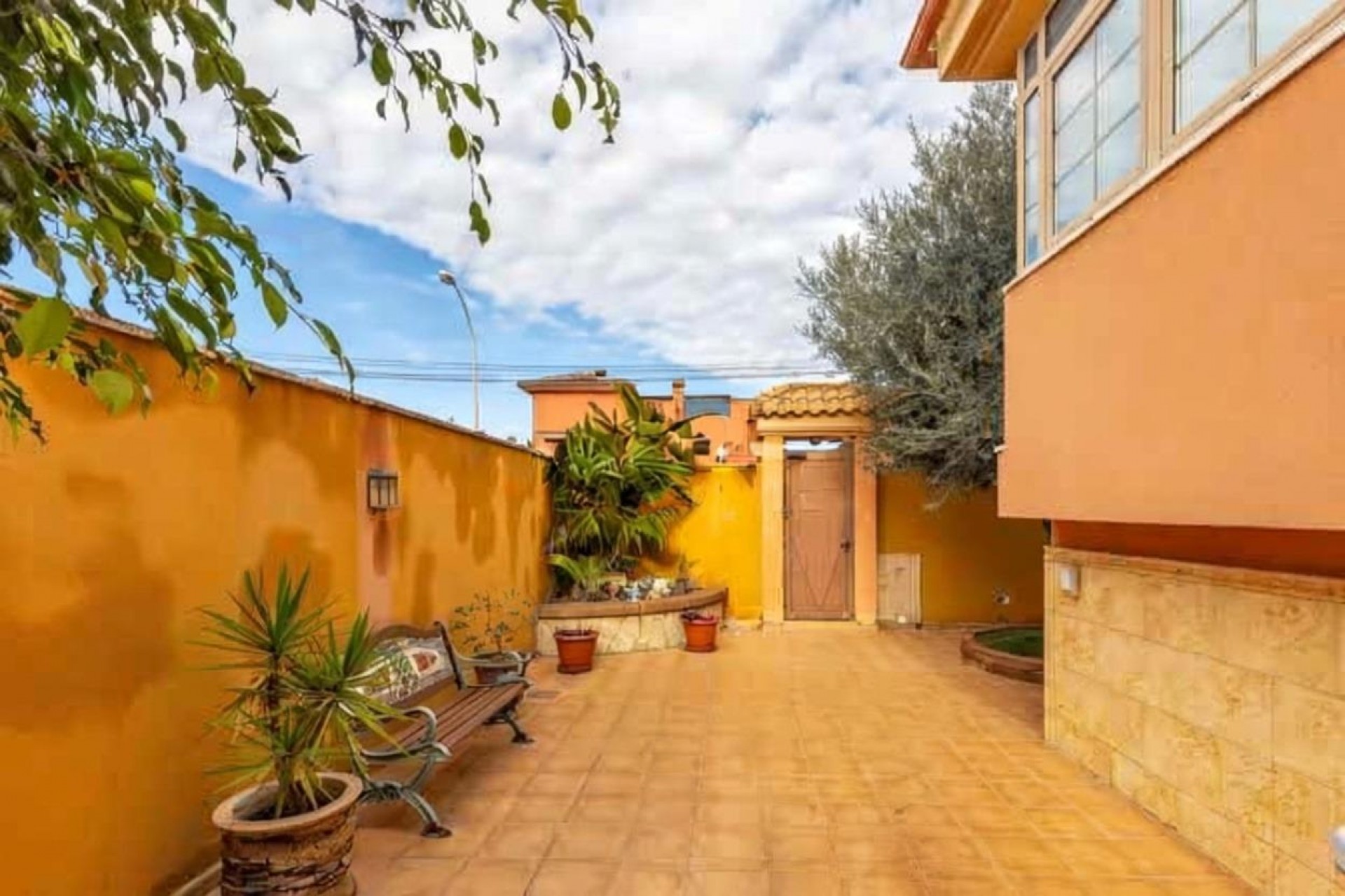 Brukt - Villa -
Torrevieja - aguas nuevas