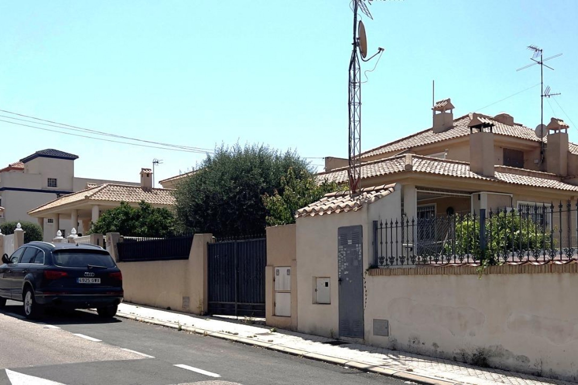 Brukt - Villa -
Torrevieja - aguas nuevas