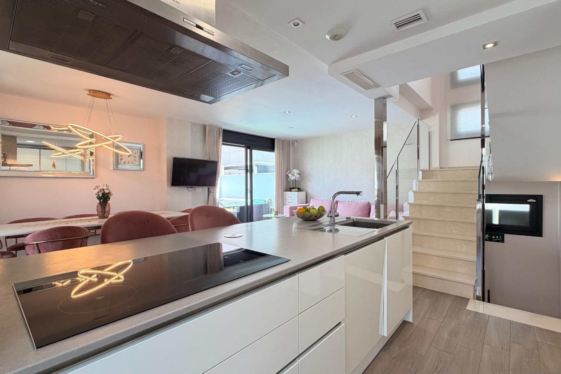 Brukt - Villa -
Torrevieja - aguas nuevas