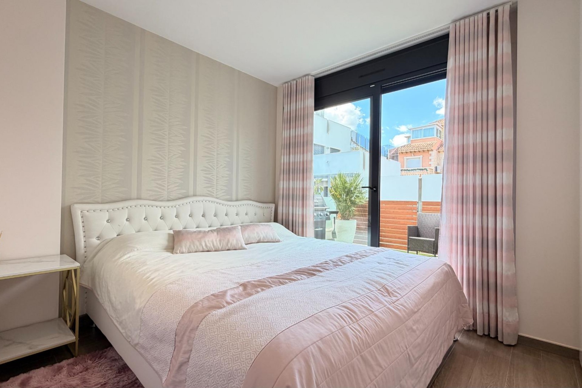 Brukt - Villa -
Torrevieja - aguas nuevas