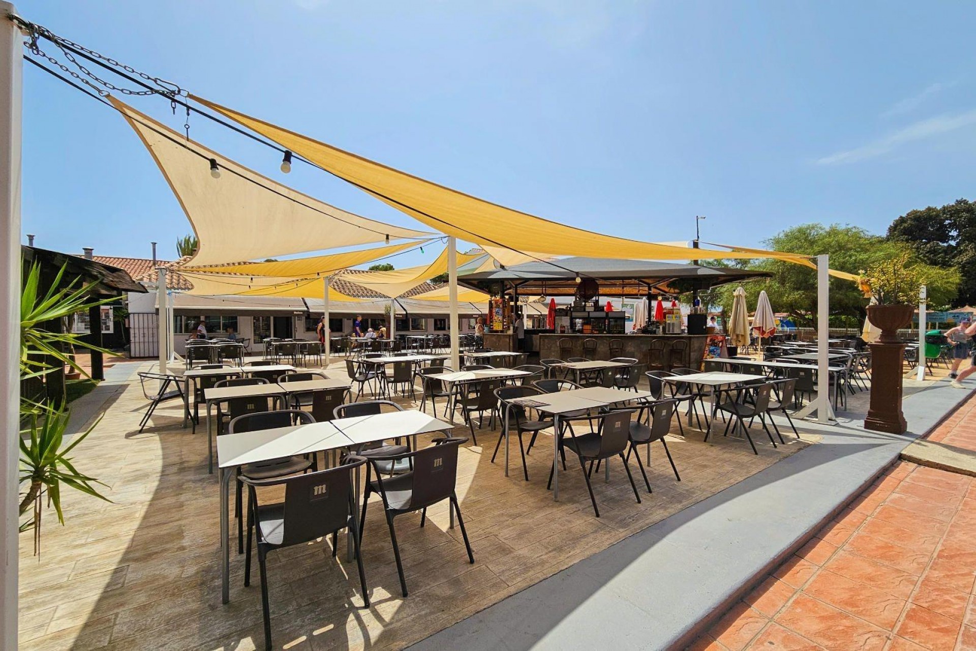 Brukt - Villa -
Torrevieja - Calas Blanca