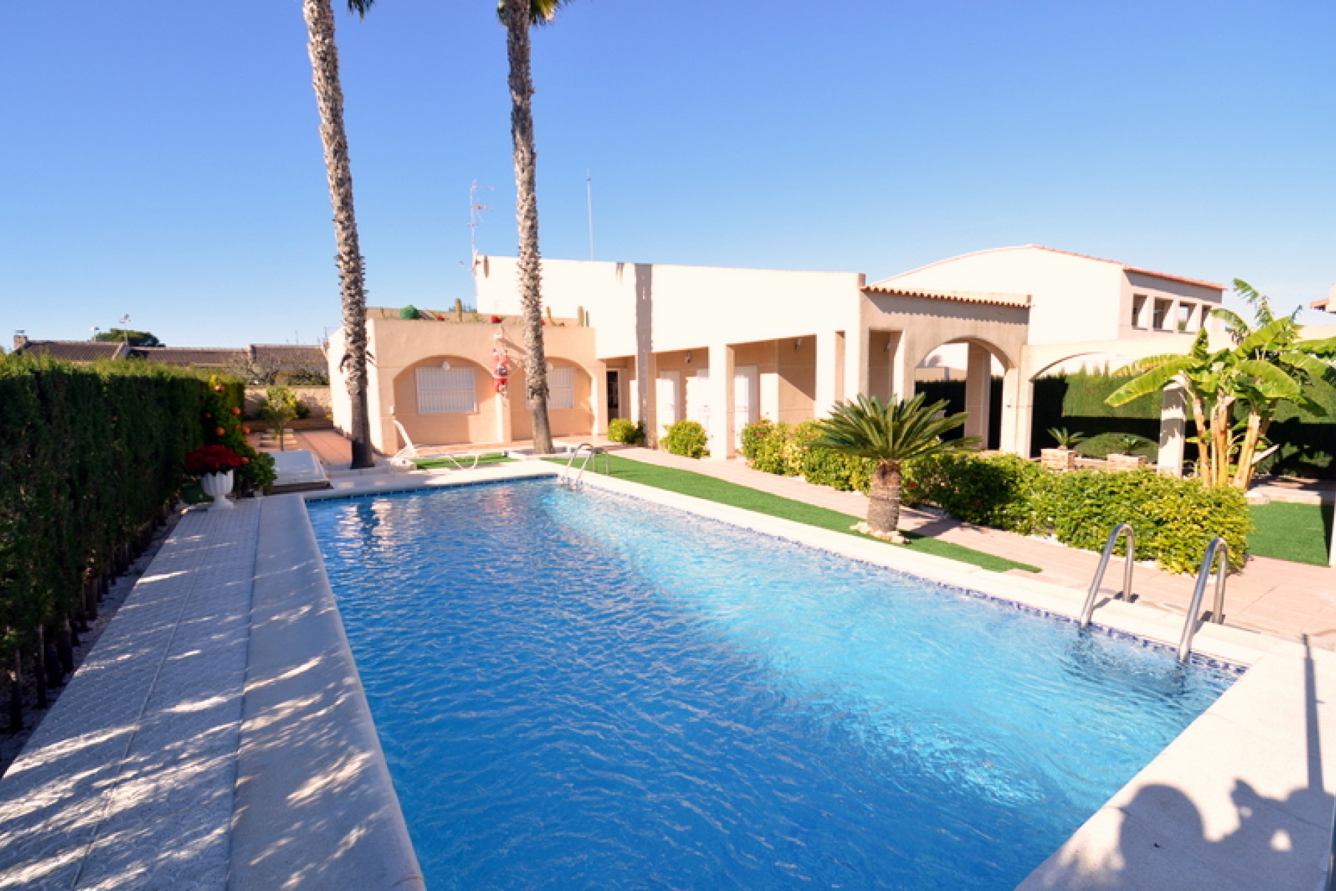 Brukt - Villa -
Torrevieja - Costa Blanca