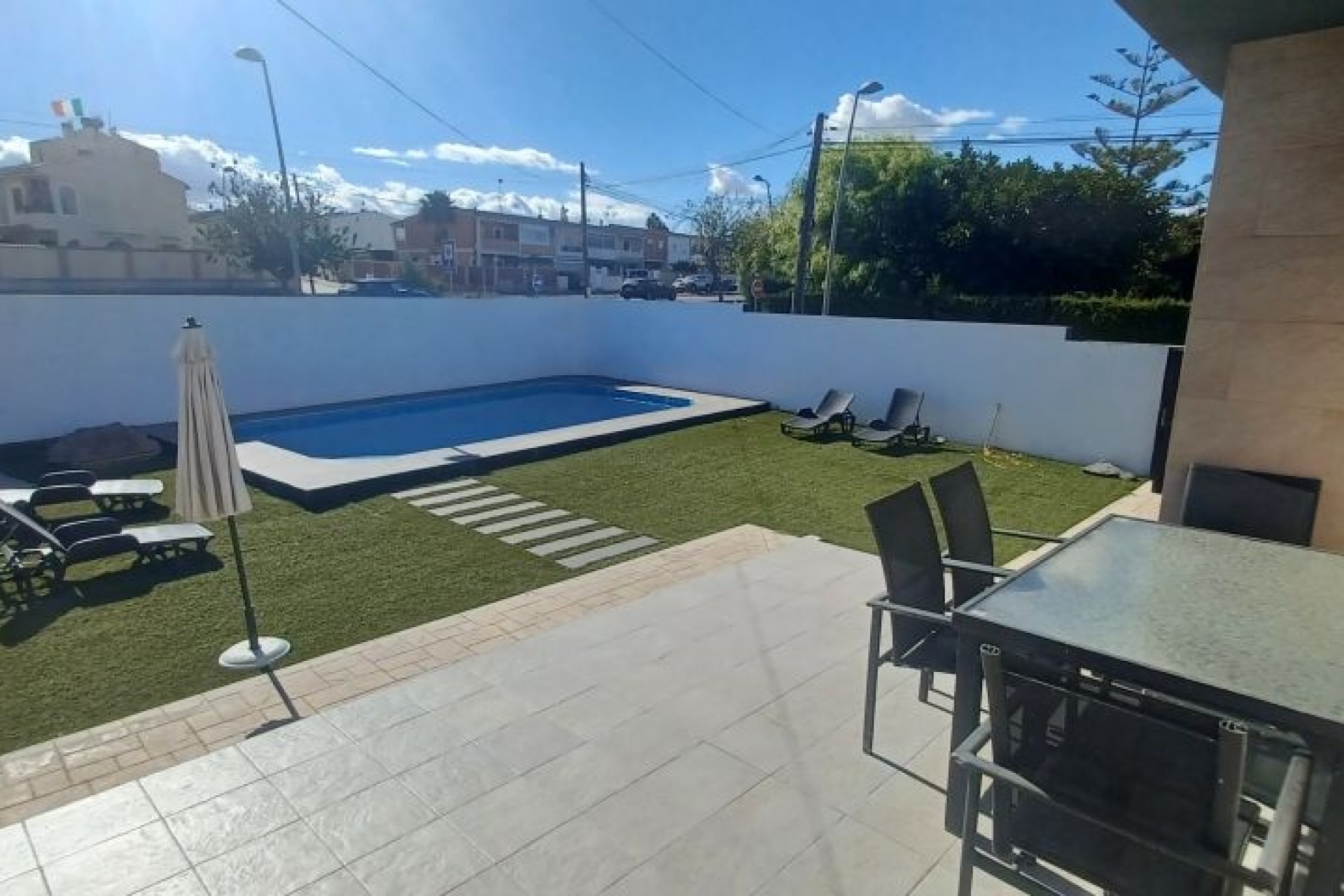 Brukt - Villa -
Torrevieja - Costa Blanca