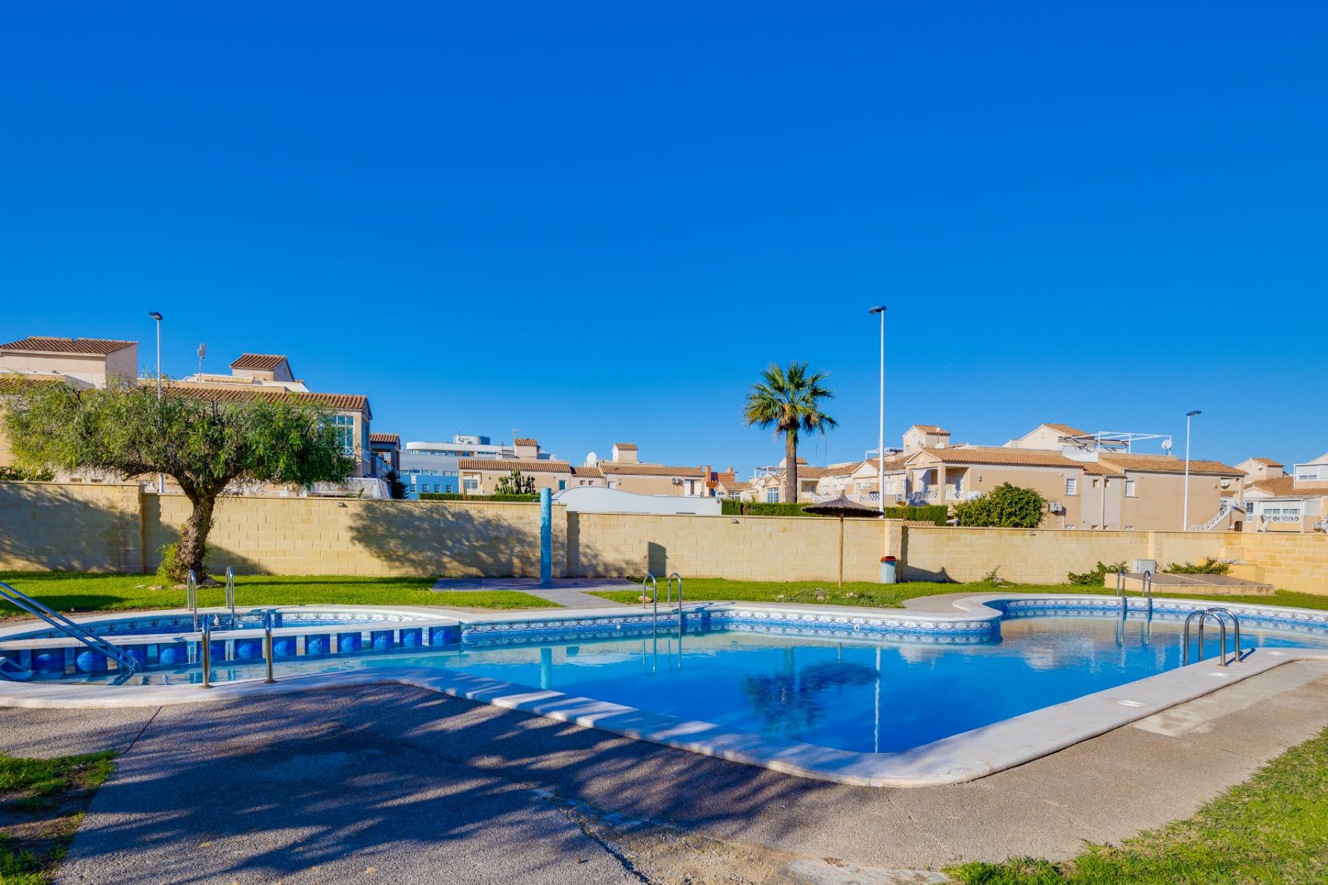 Brukt - Villa -
Torrevieja - Costa Blanca