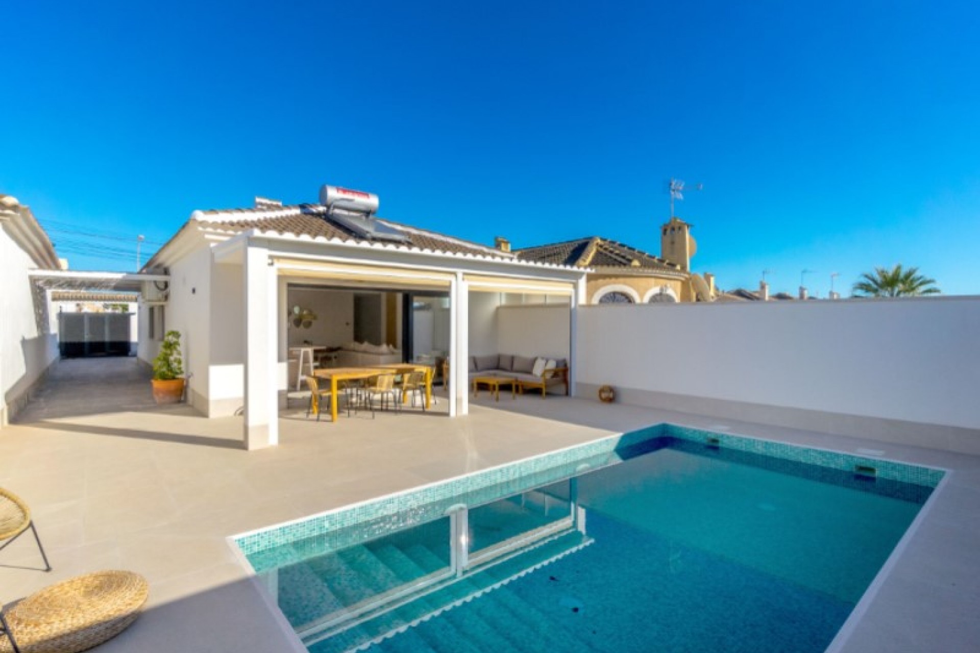 Brukt - Villa -
Torrevieja - Costa Blanca