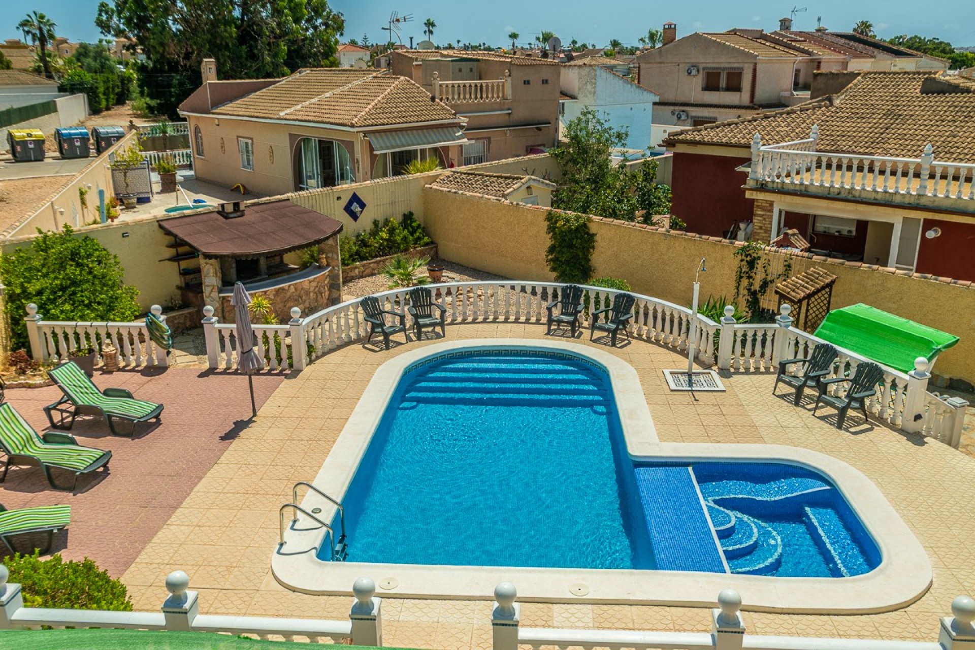 Brukt - Villa -
Torrevieja - Costa Blanca