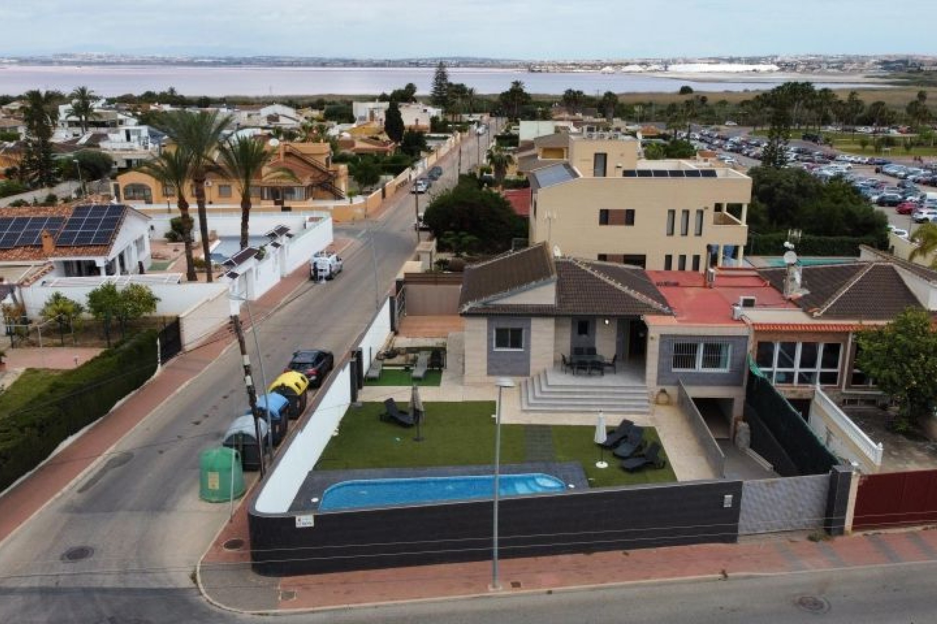 Brukt - Villa -
Torrevieja - Costa Blanca