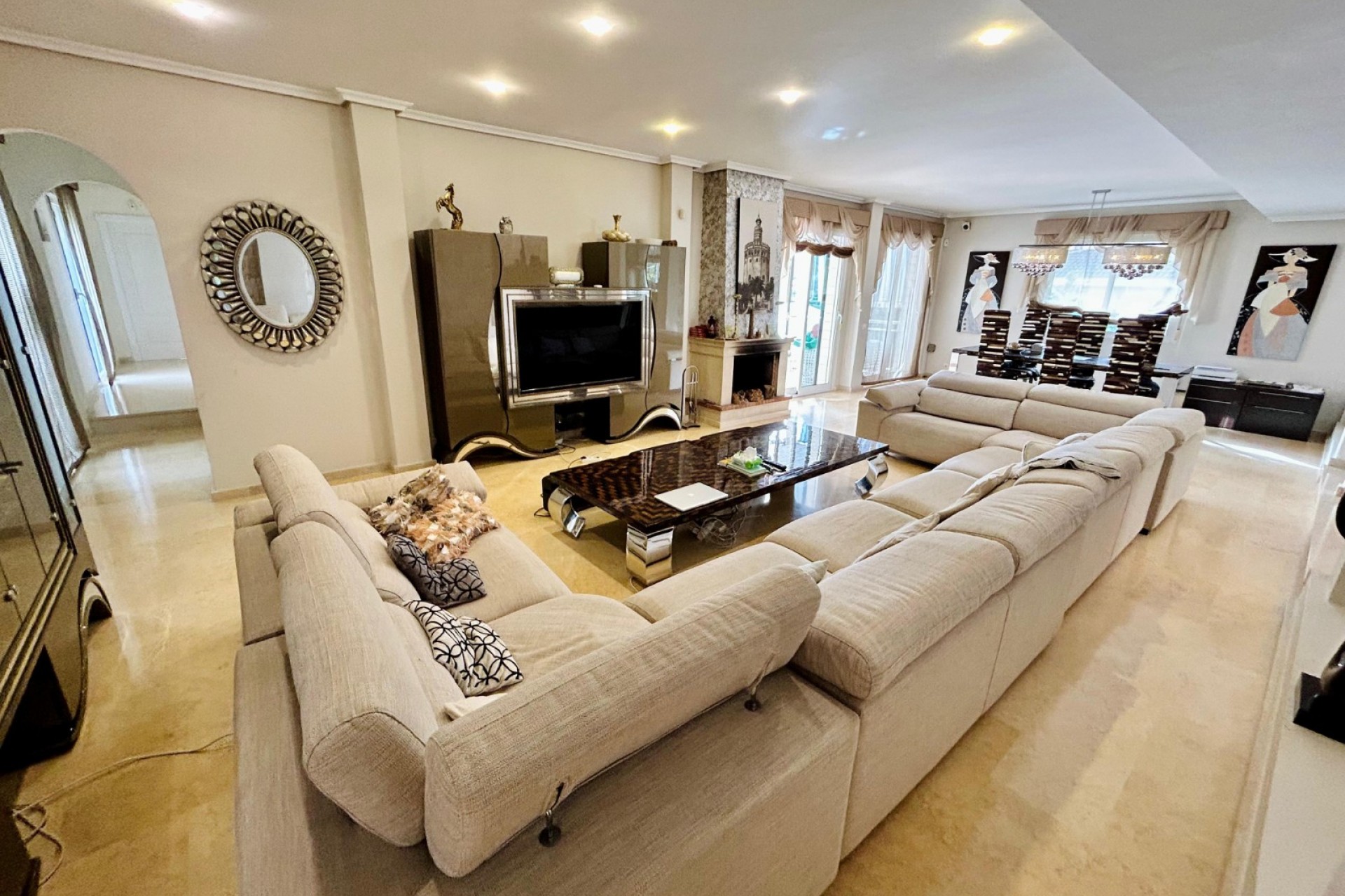 Brukt - Villa -
Torrevieja - Costa Blanca