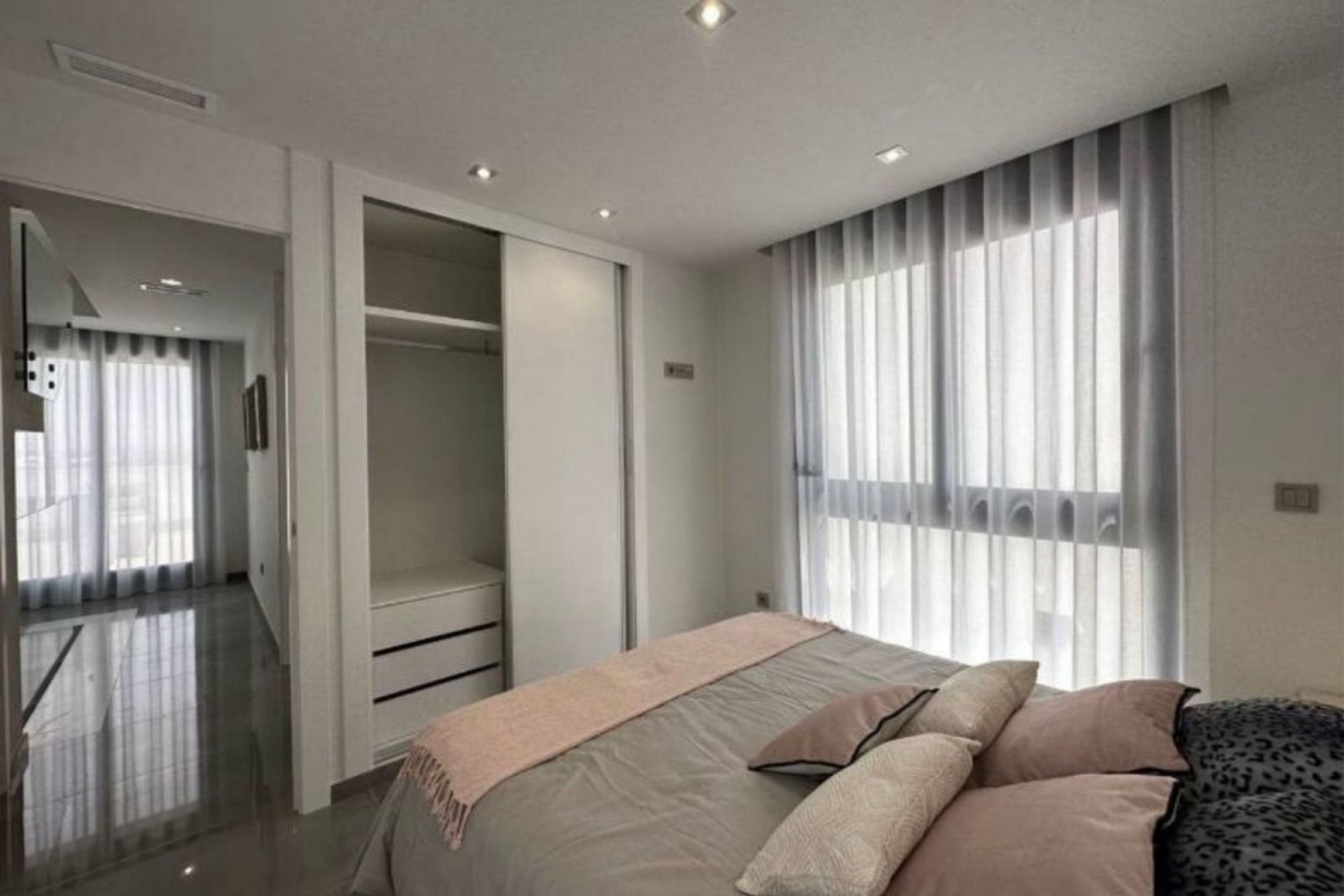 Brukt - Villa -
Torrevieja - Costa Blanca