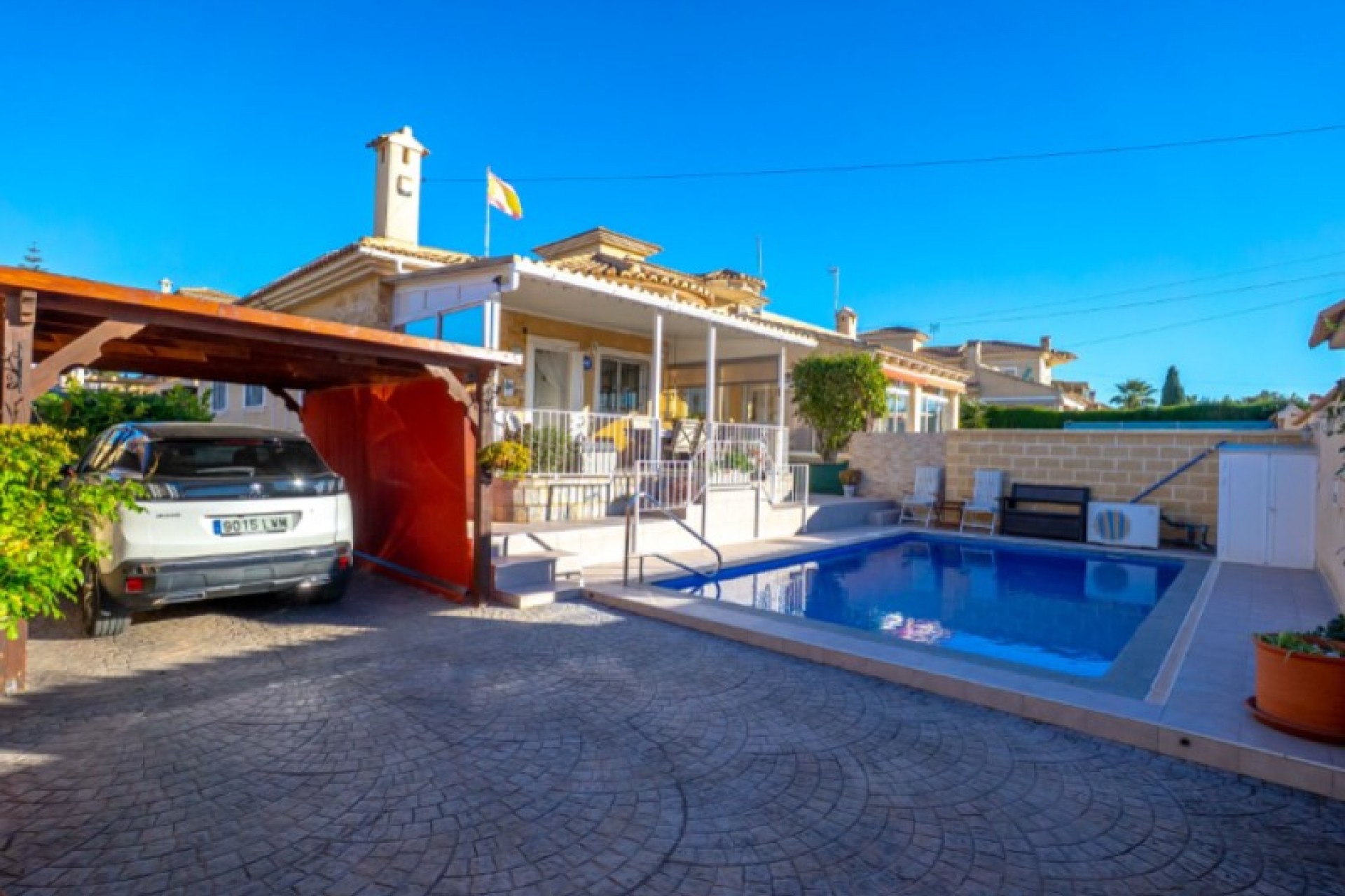 Brukt - Villa -
Torrevieja - Costa Blanca