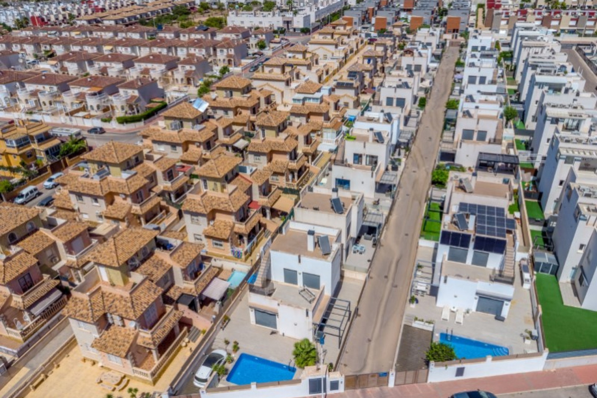 Brukt - Villa -
Torrevieja - Costa Blanca