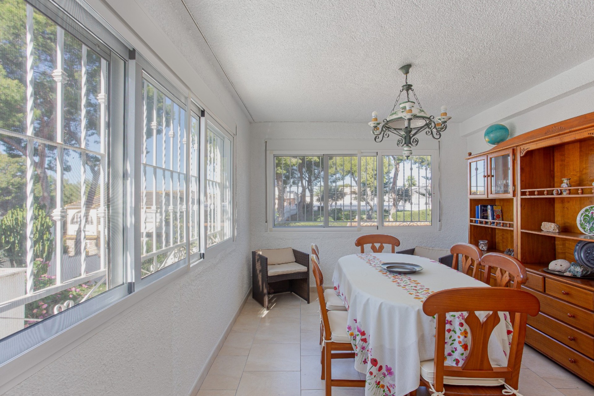 Brukt - Villa -
Torrevieja - Costa Blanca