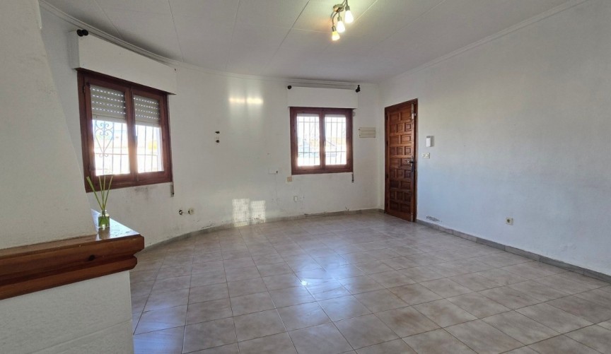 Brukt - Villa -
Torrevieja - Costa Blanca