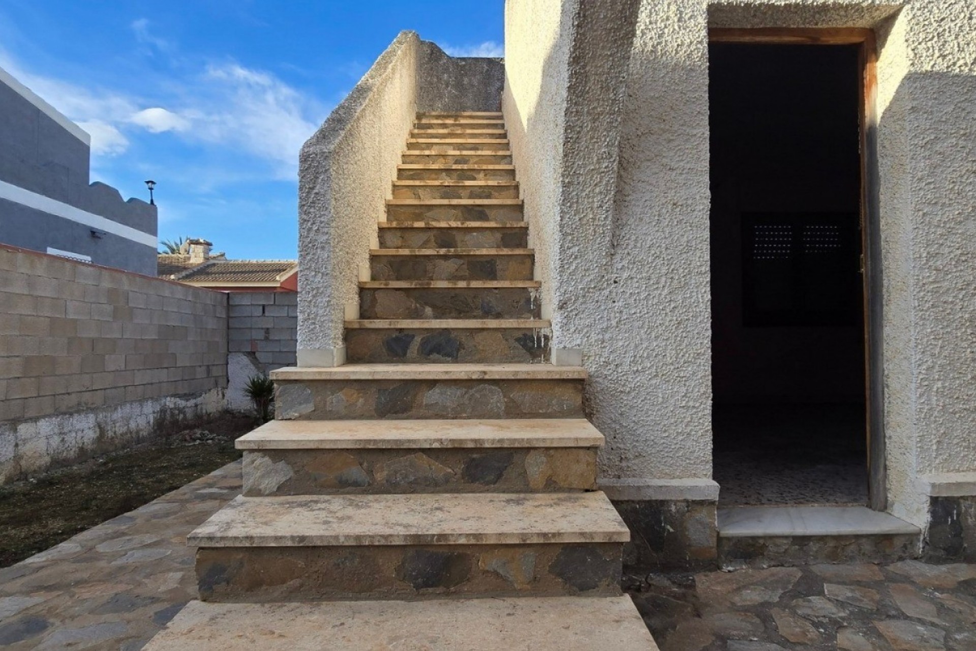 Brukt - Villa -
Torrevieja - Costa Blanca