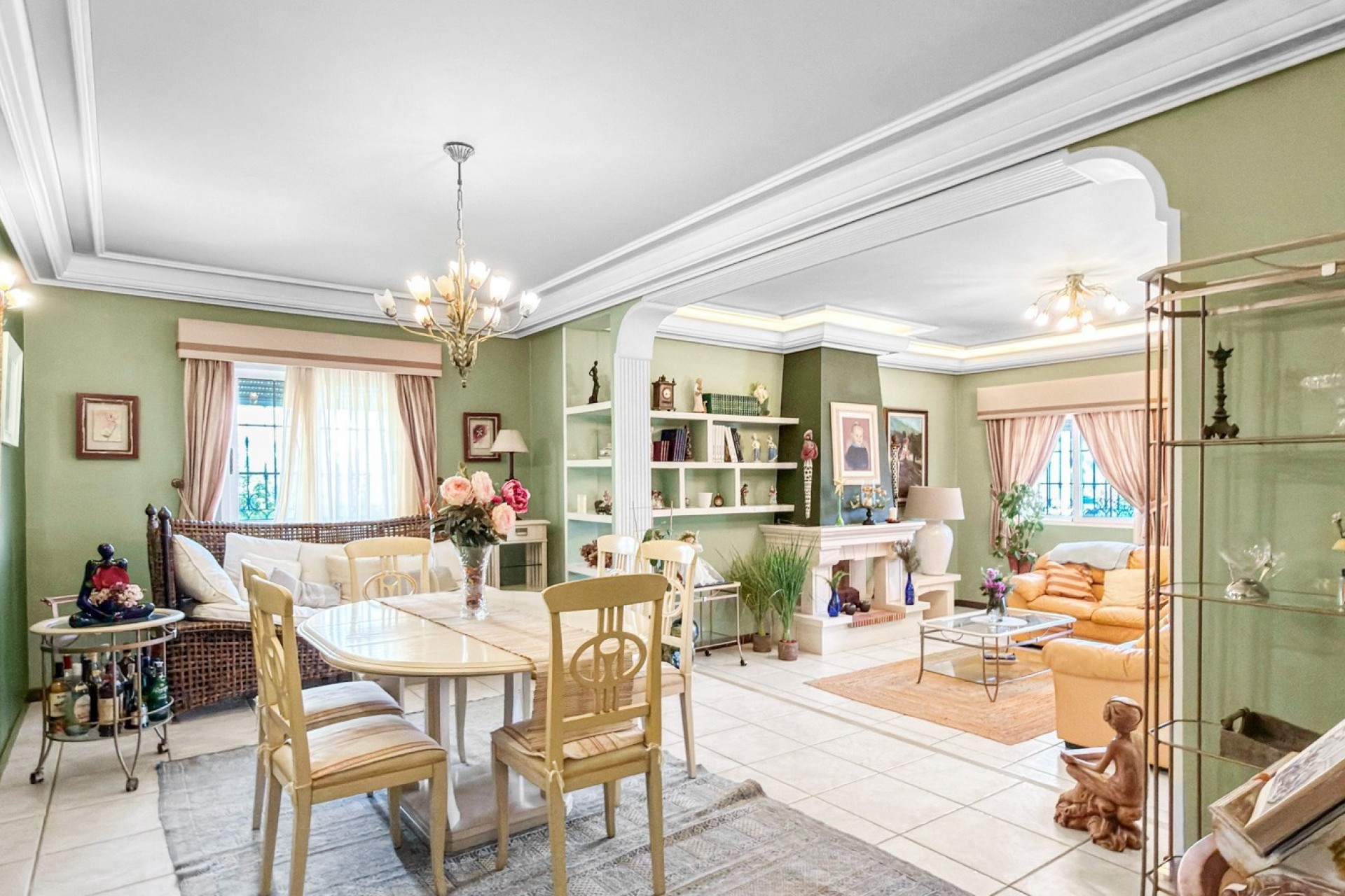 Brukt - Villa -
Torrevieja - Costa Blanca