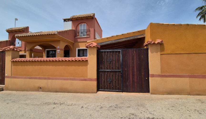 Brukt - Villa -
Torrevieja - Costa Blanca