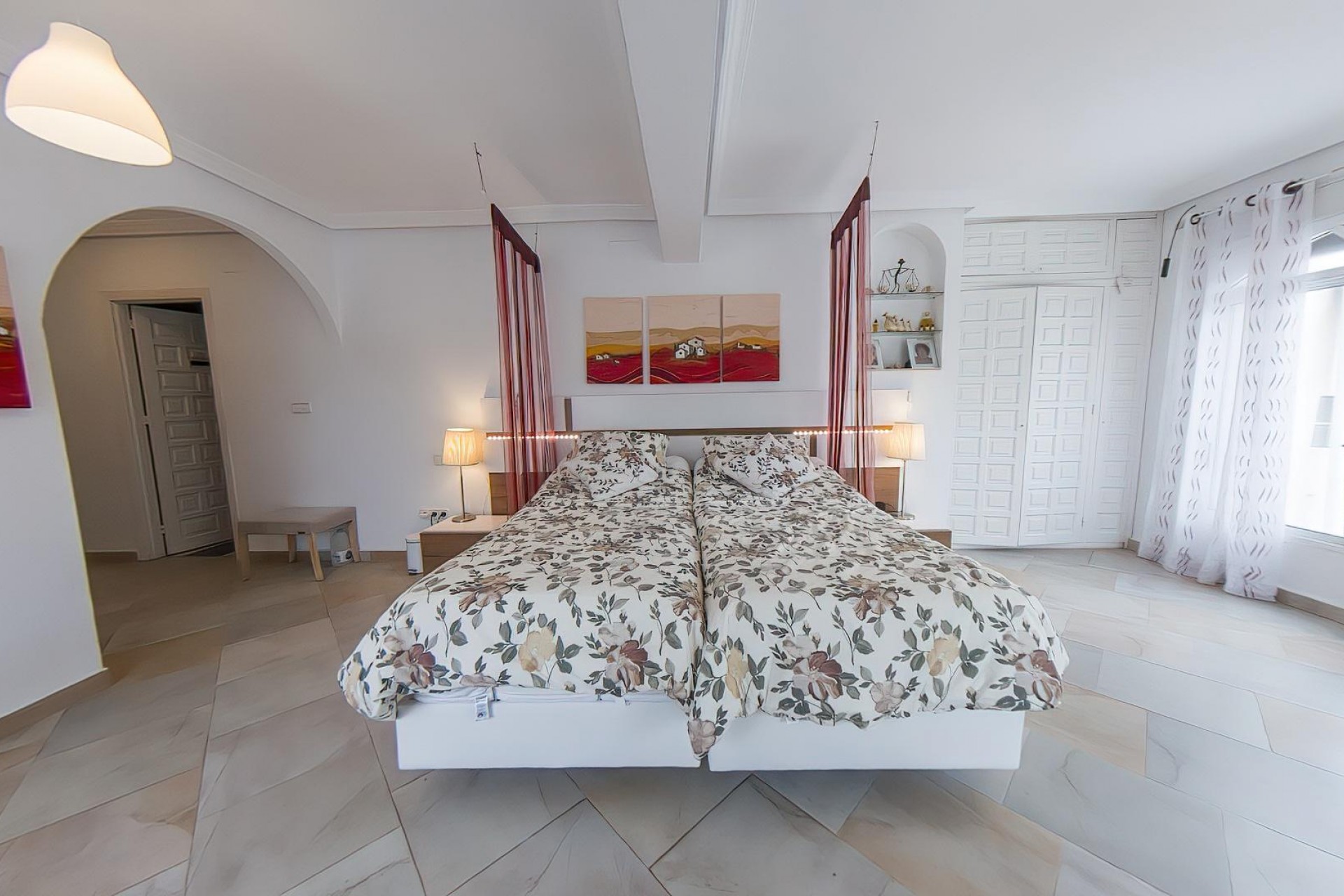 Brukt - Villa -
Torrevieja - Costa Blanca