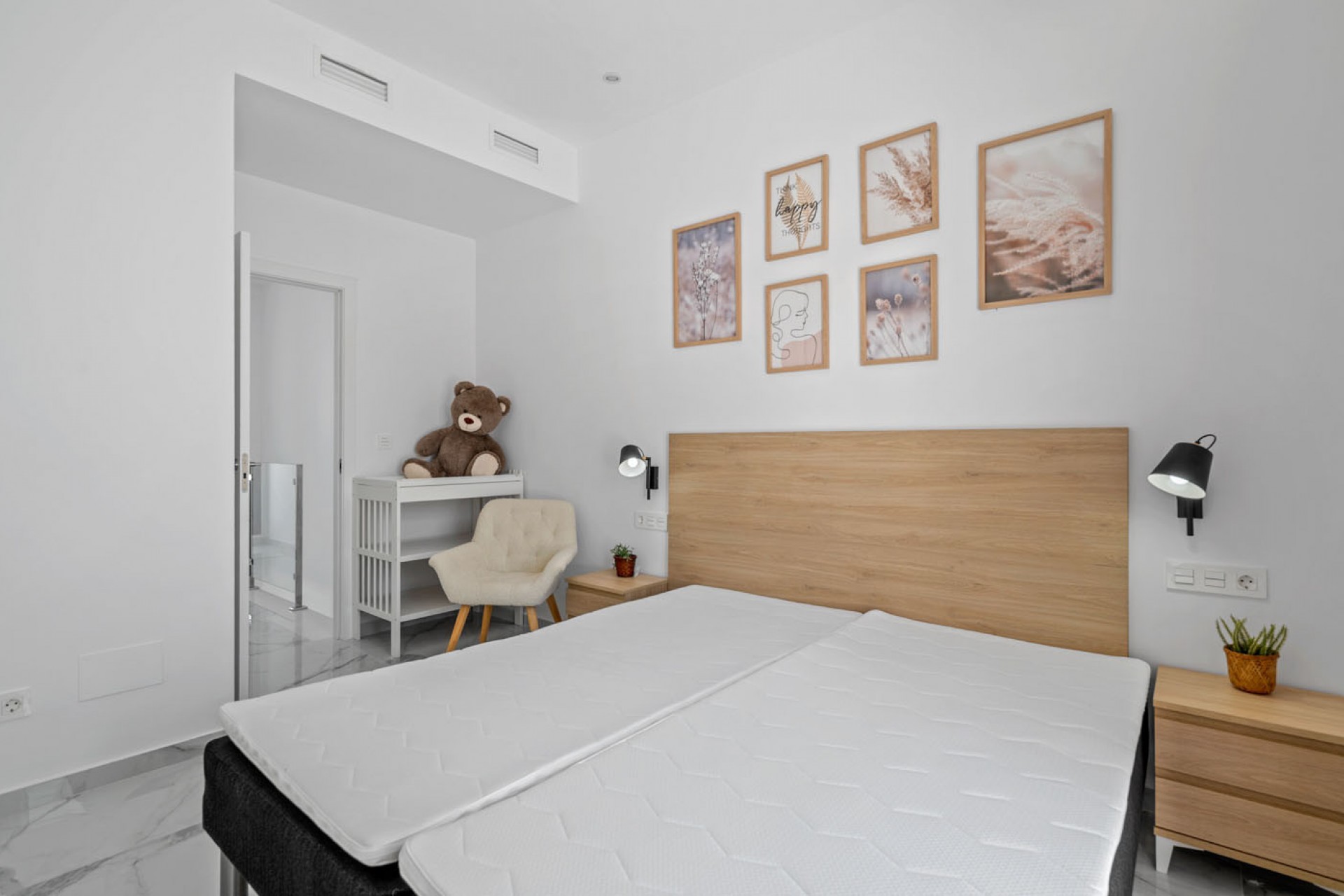 Brukt - Villa -
Torrevieja - Costa Blanca