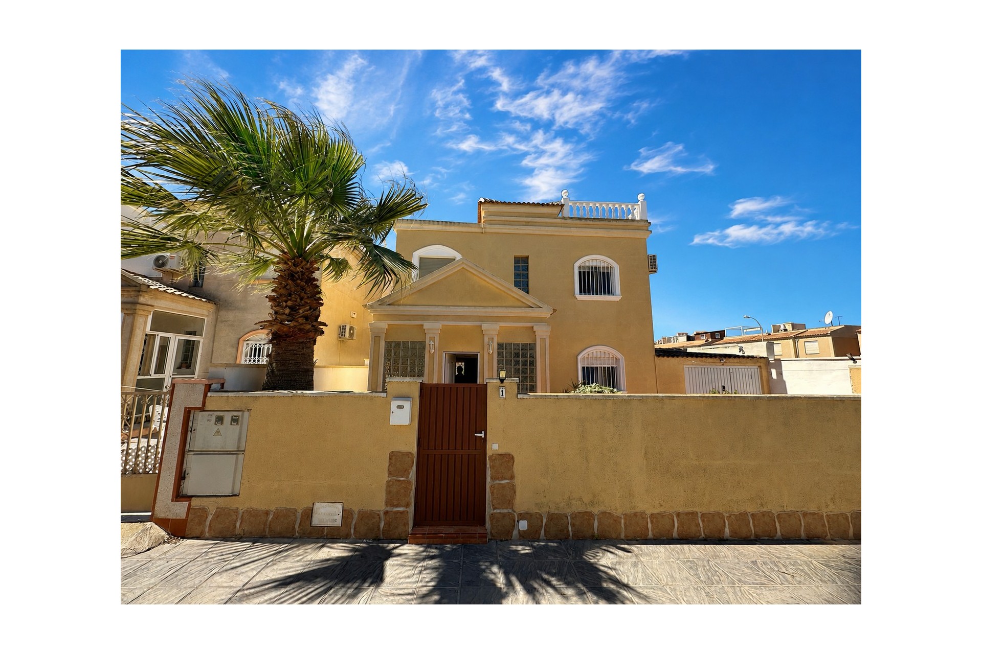 Brukt - Villa -
Torrevieja - Costa Blanca