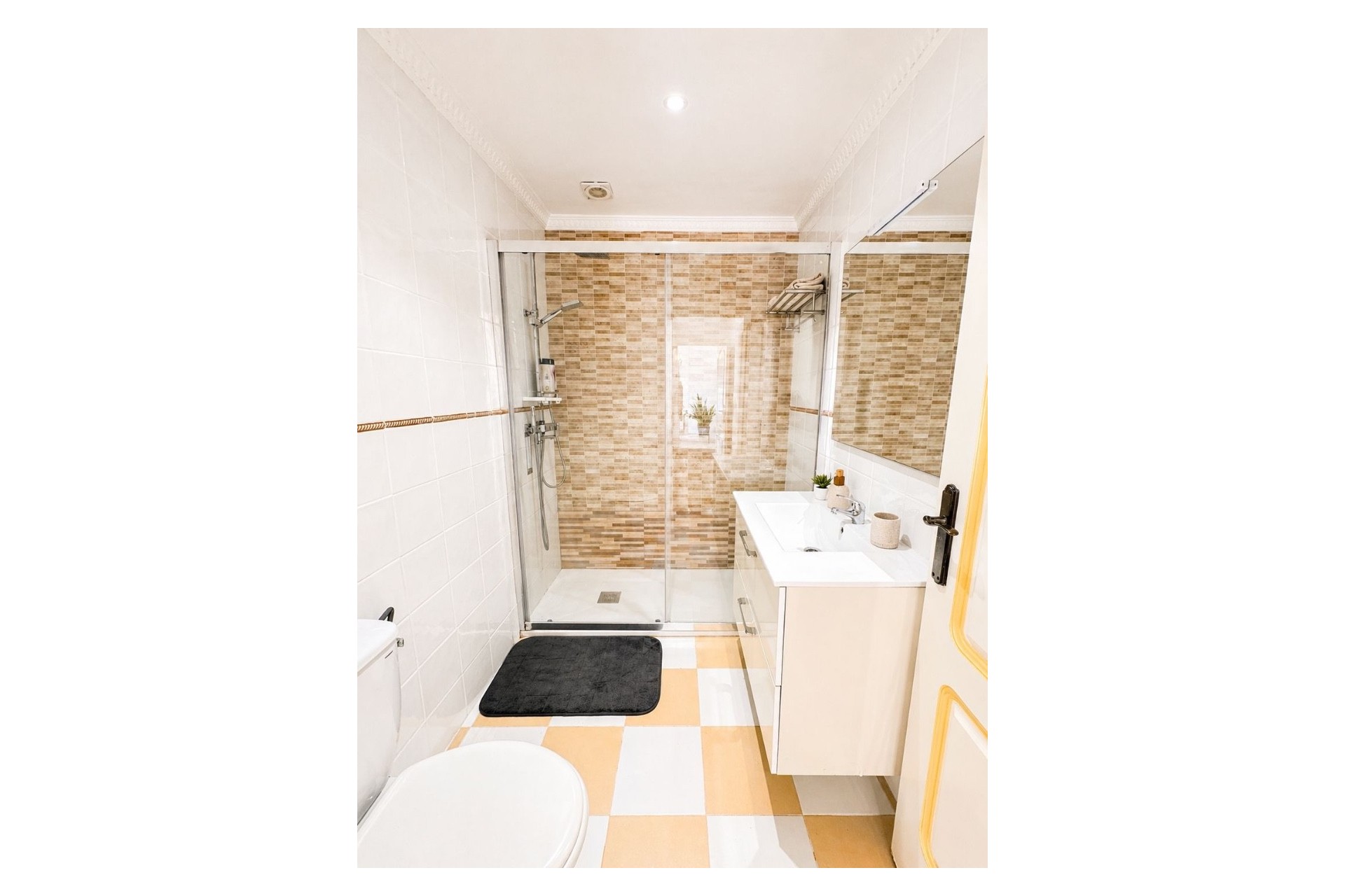 Brukt - Villa -
Torrevieja - Costa Blanca