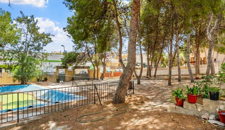 Brukt - Villa -
Torrevieja - Costa Blanca