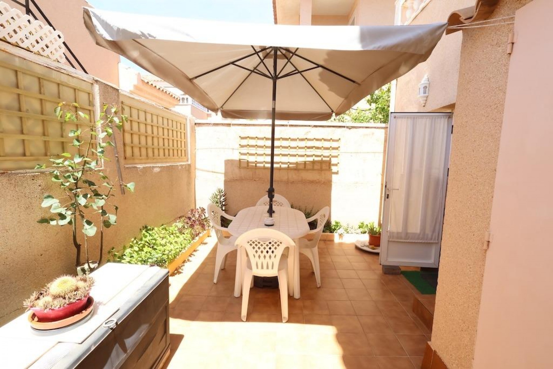 Brukt - Villa -
Torrevieja - Costa Blanca