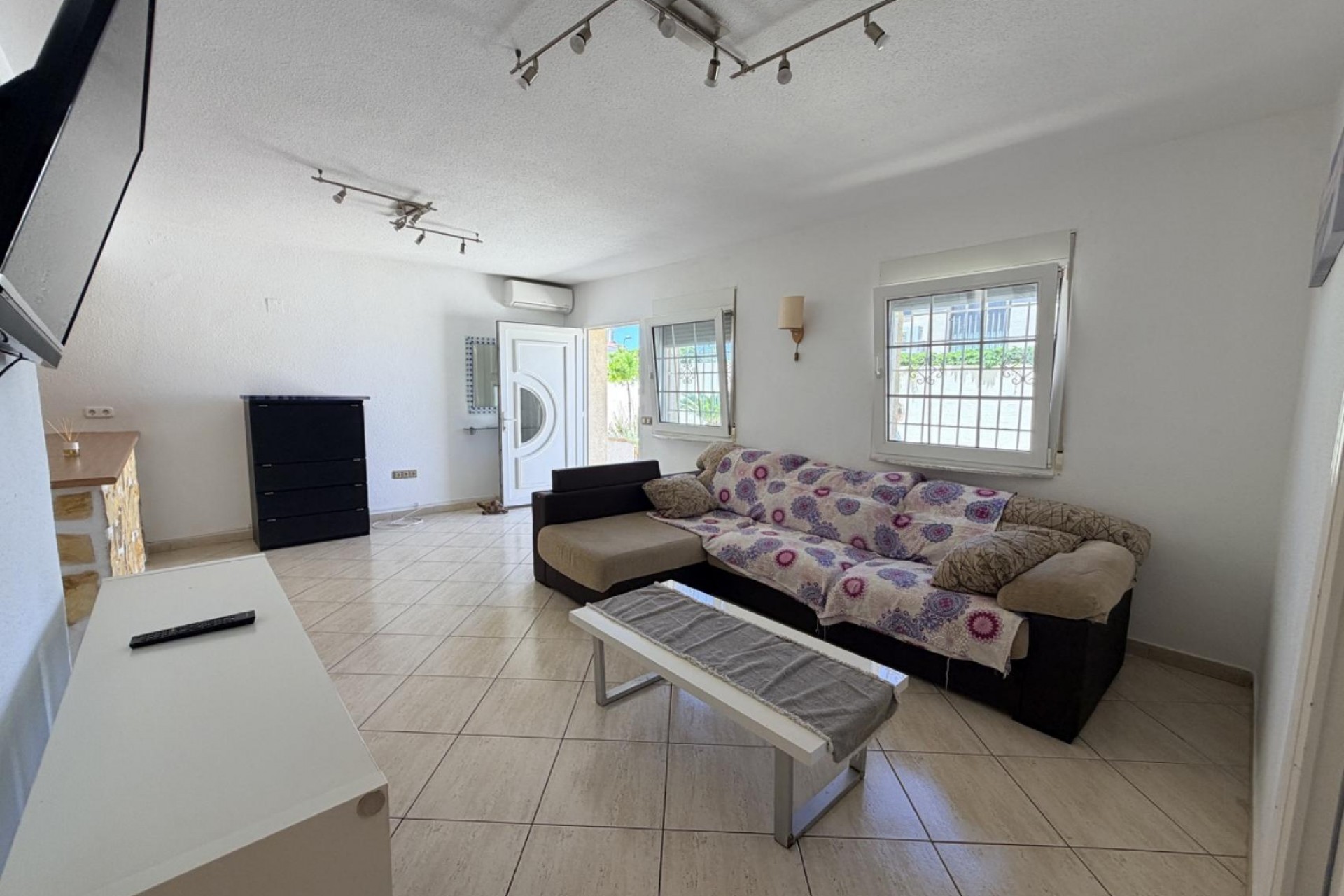 Brukt - Villa -
Torrevieja - Costa Blanca