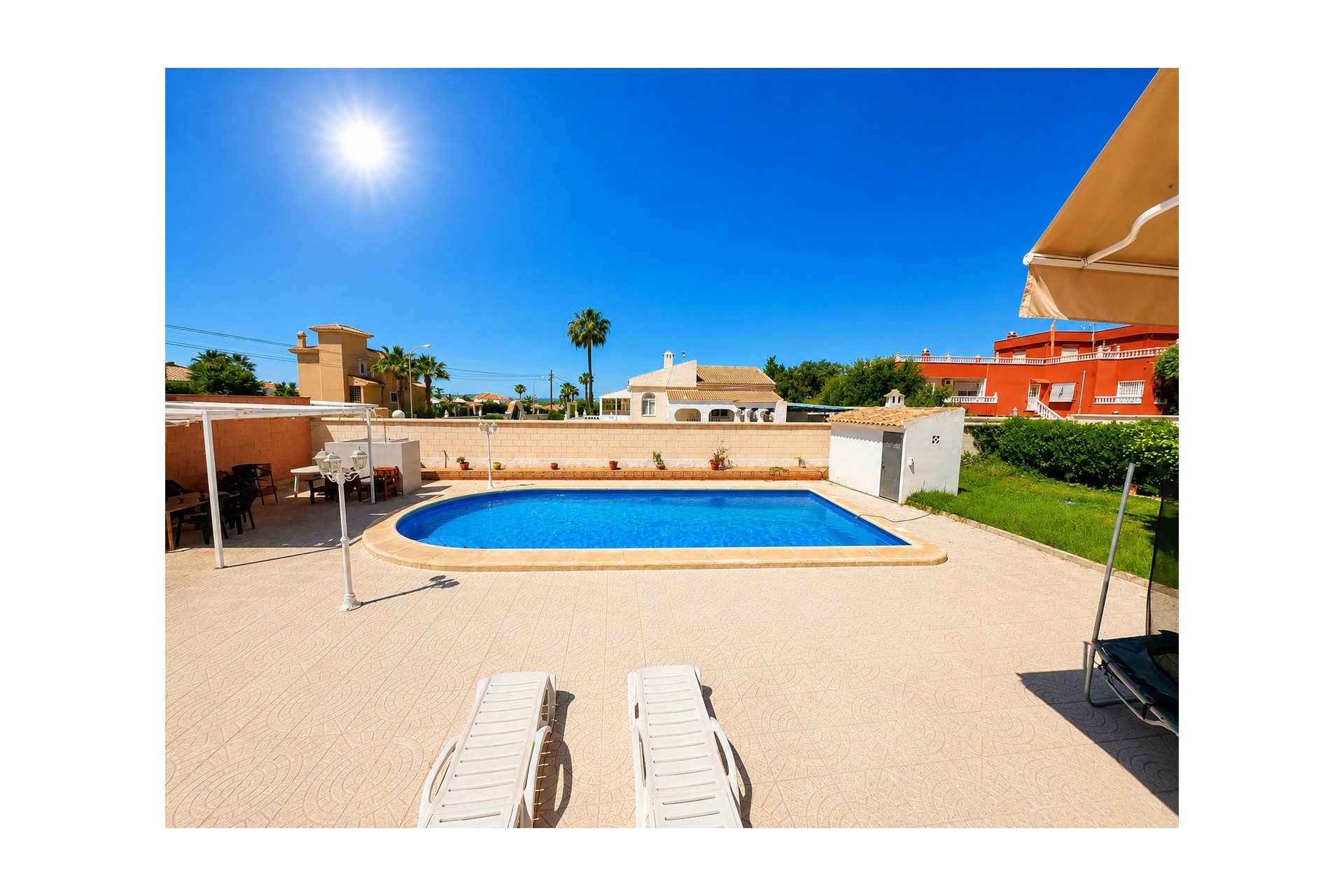 Brukt - Villa -
Torrevieja - Costa Blanca