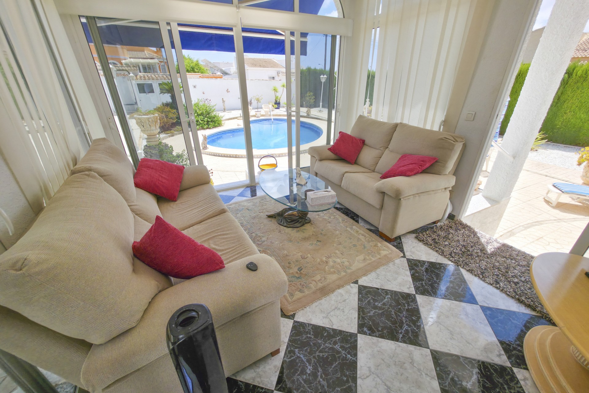 Brukt - Villa -
Torrevieja - Costa Blanca