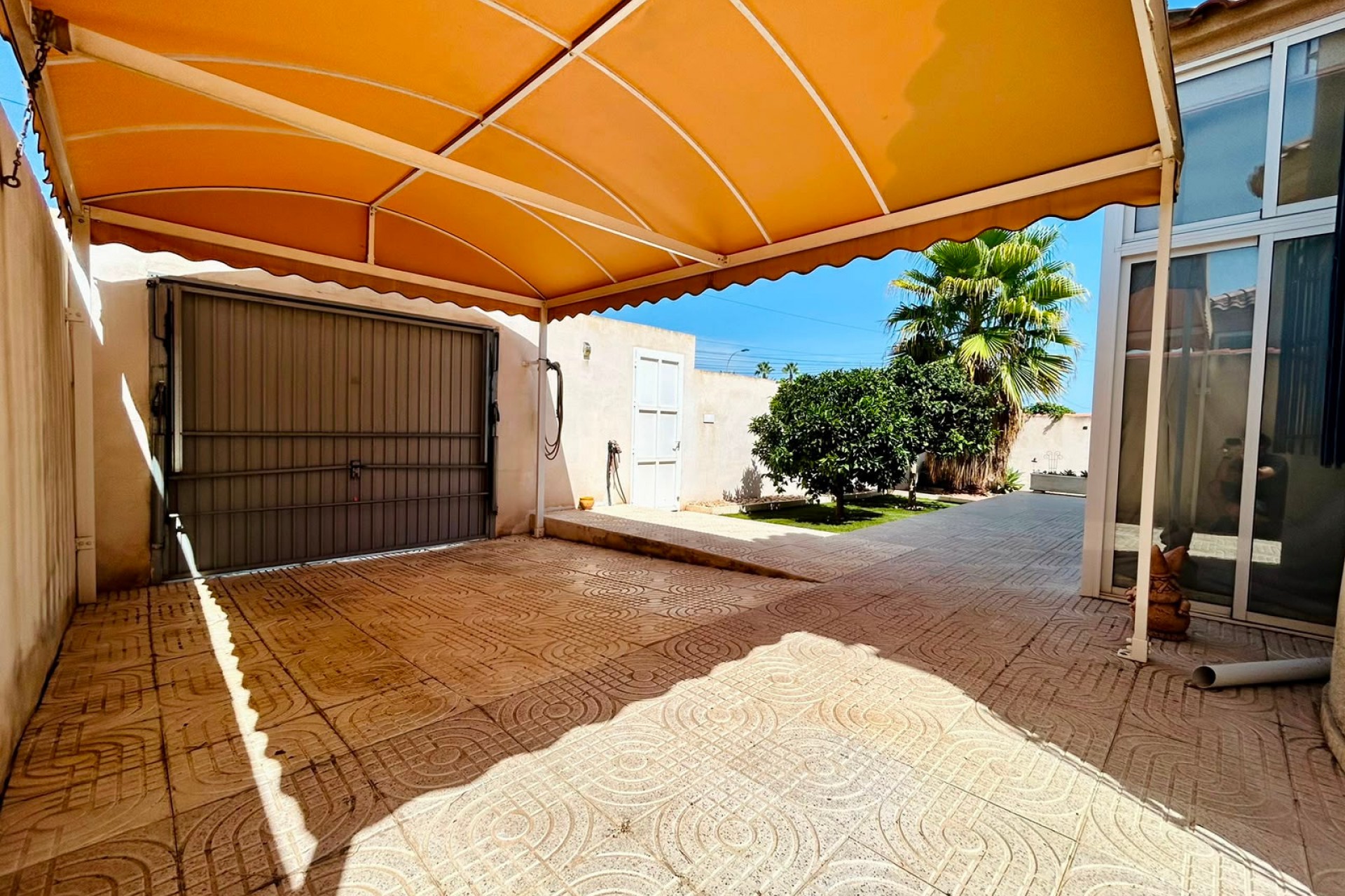 Brukt - Villa -
Torrevieja - Costa Blanca