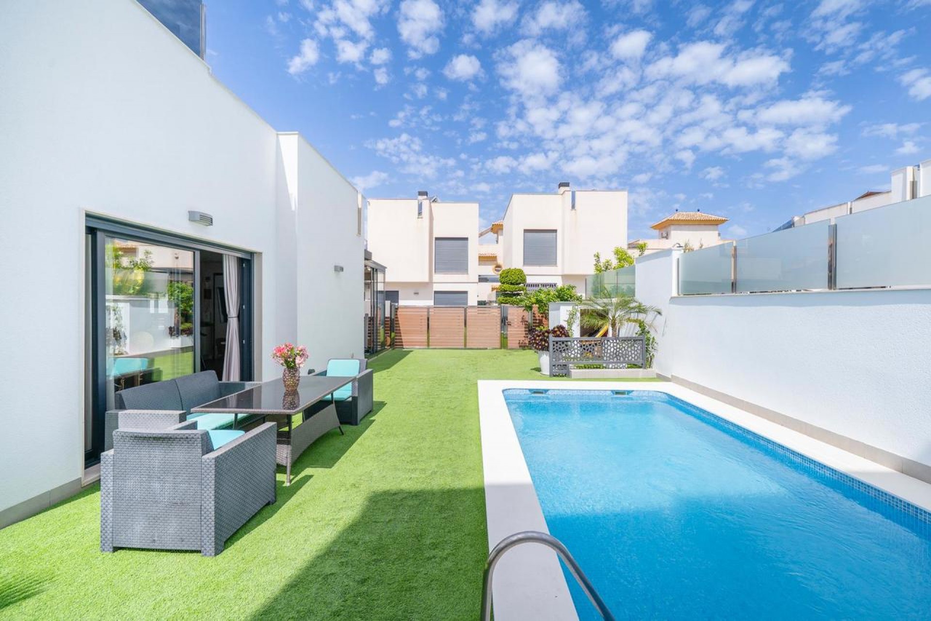 Brukt - Villa -
Torrevieja - Costa Blanca