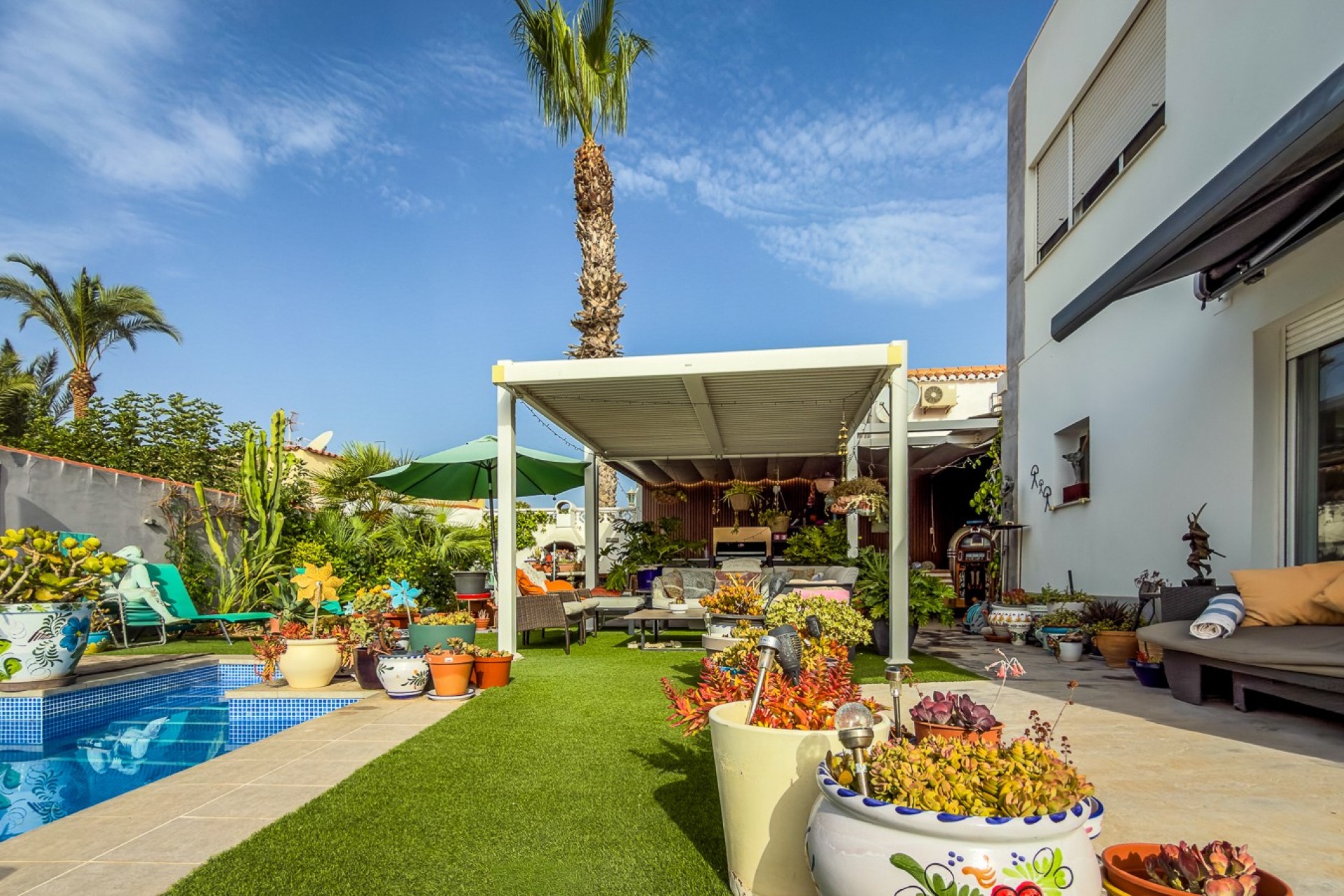 Brukt - Villa -
Torrevieja - Costa Blanca
