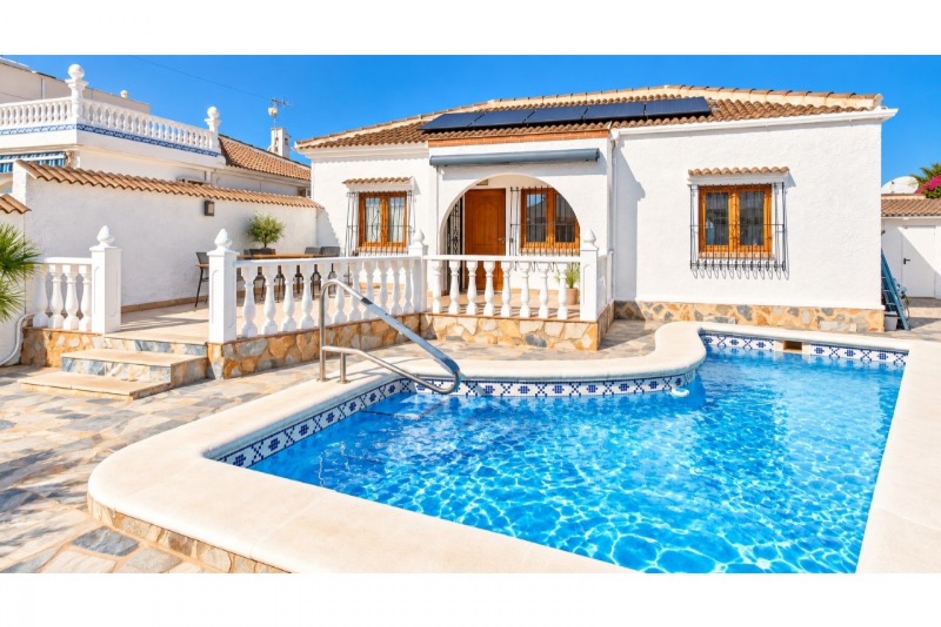 Brukt - Villa -
Torrevieja - Costa Blanca