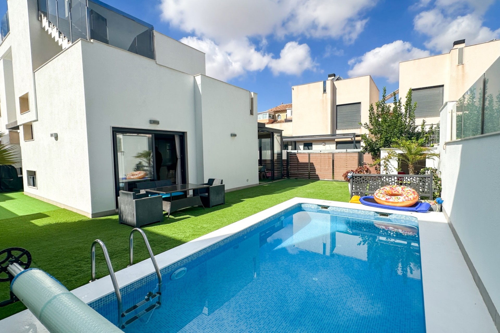 Brukt - Villa -
Torrevieja - Costa Blanca