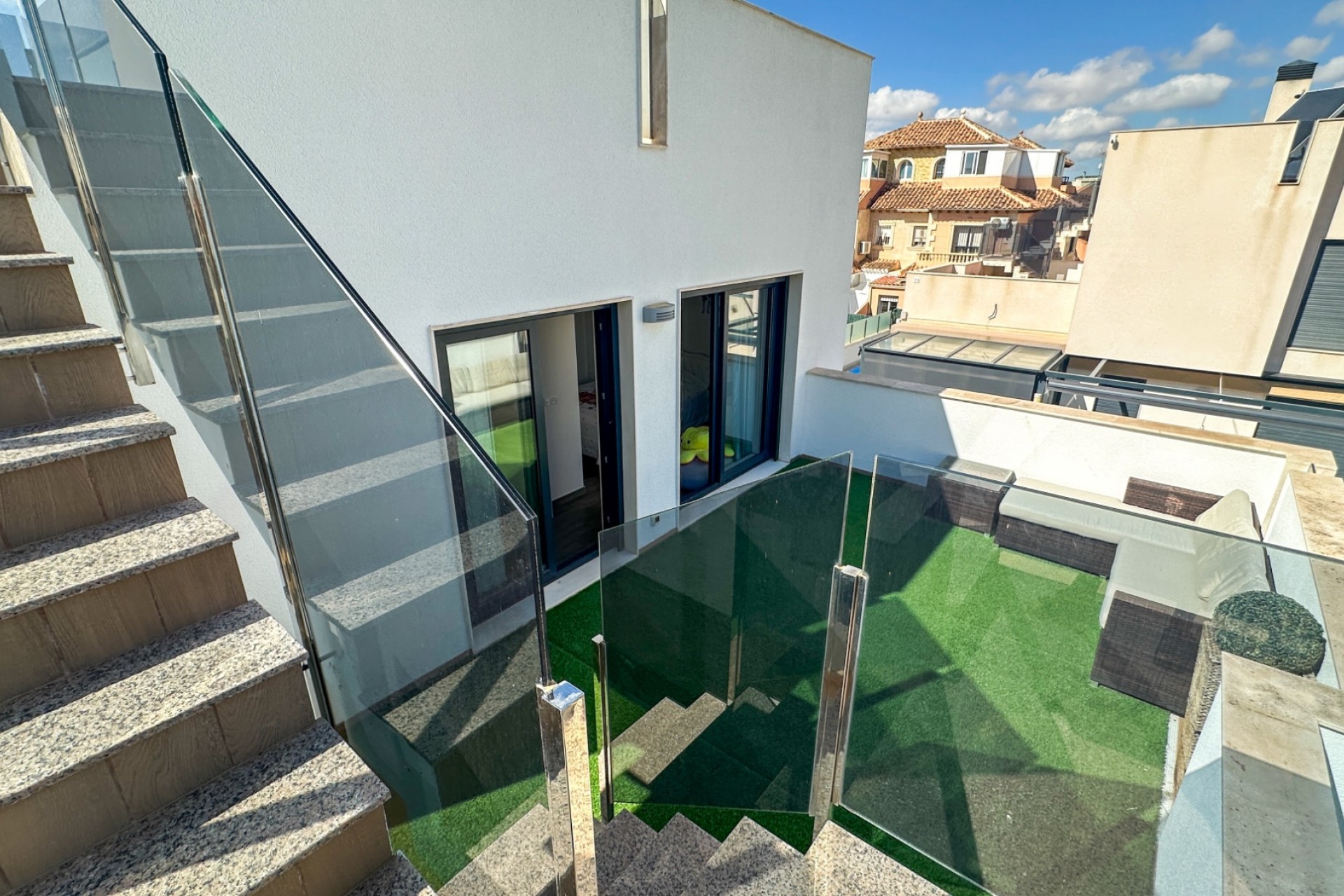 Brukt - Villa -
Torrevieja - Costa Blanca