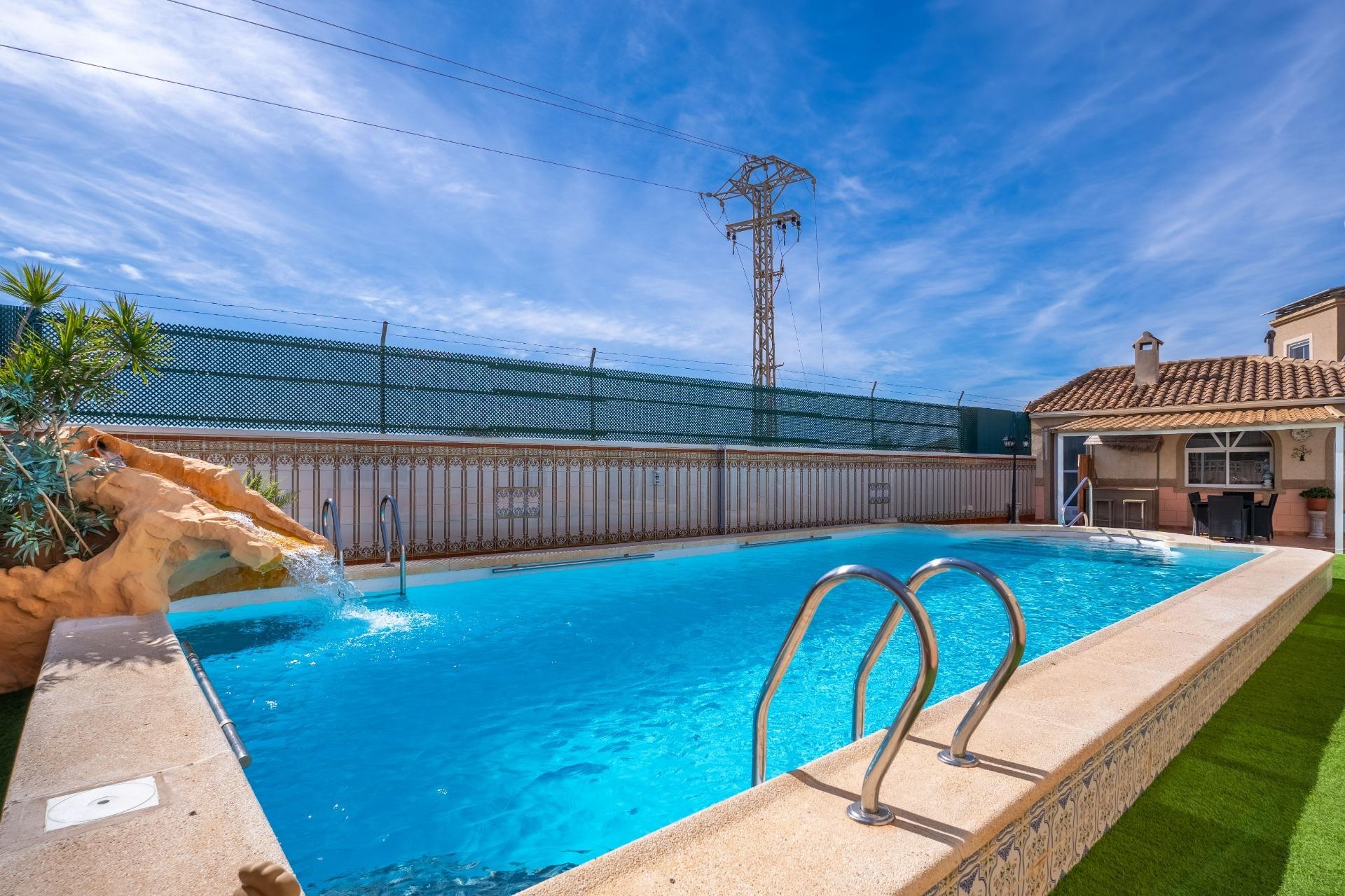 Brukt - Villa -
Torrevieja - El Chaparral
