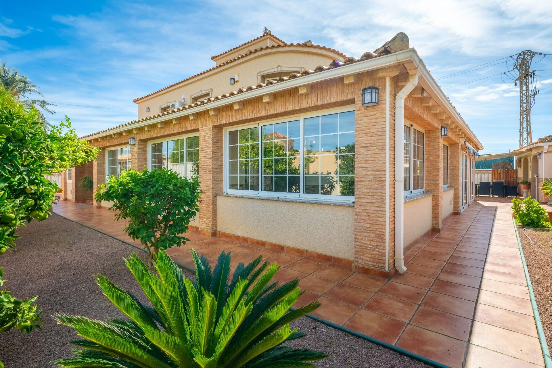 Brukt - Villa -
Torrevieja - El Chaparral
