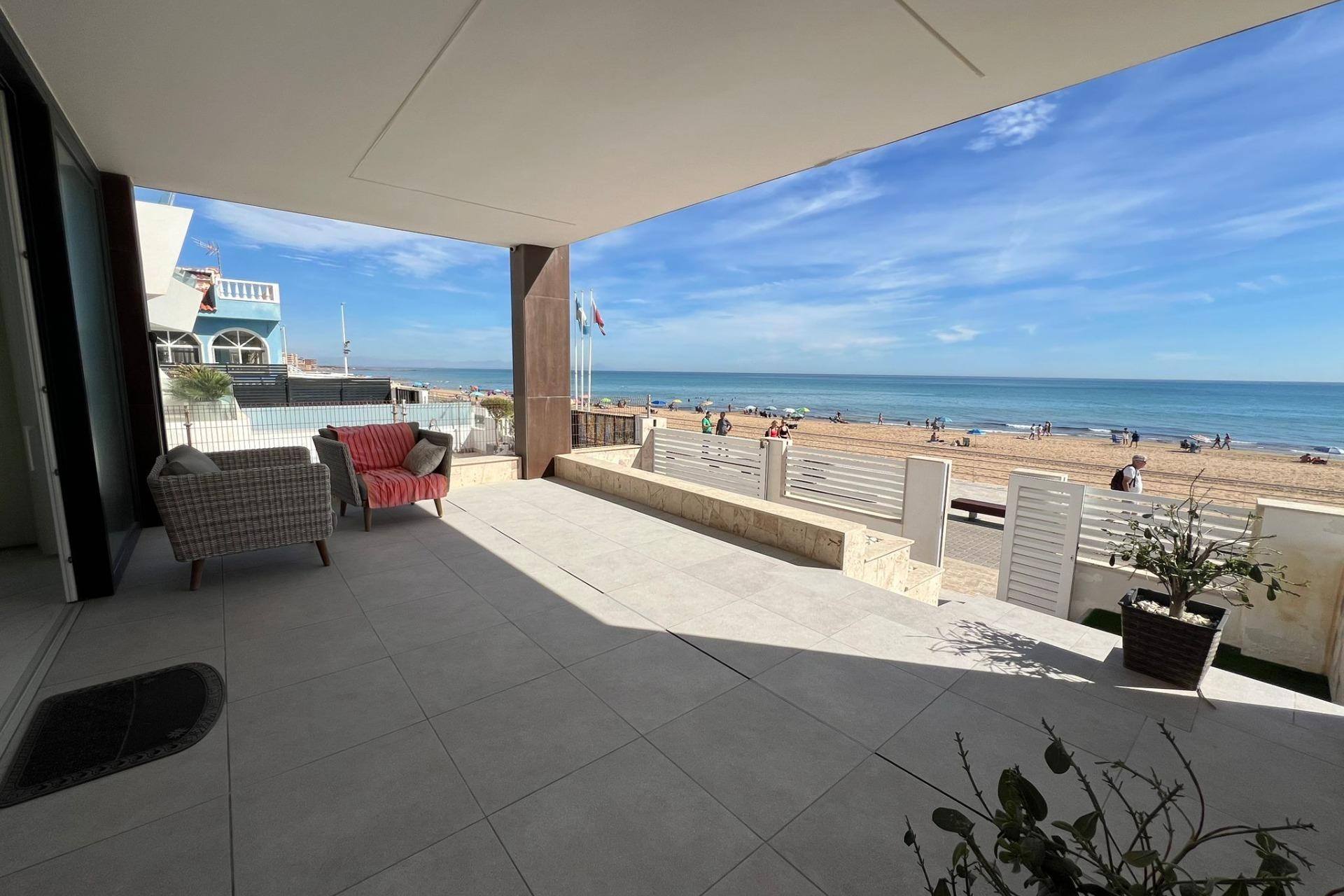 Brukt - Villa -
Torrevieja - La Mata