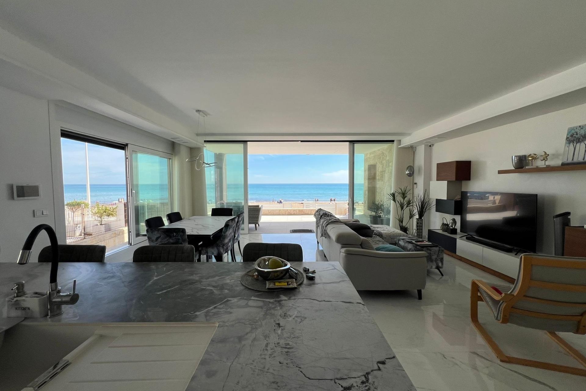 Brukt - Villa -
Torrevieja - La Mata