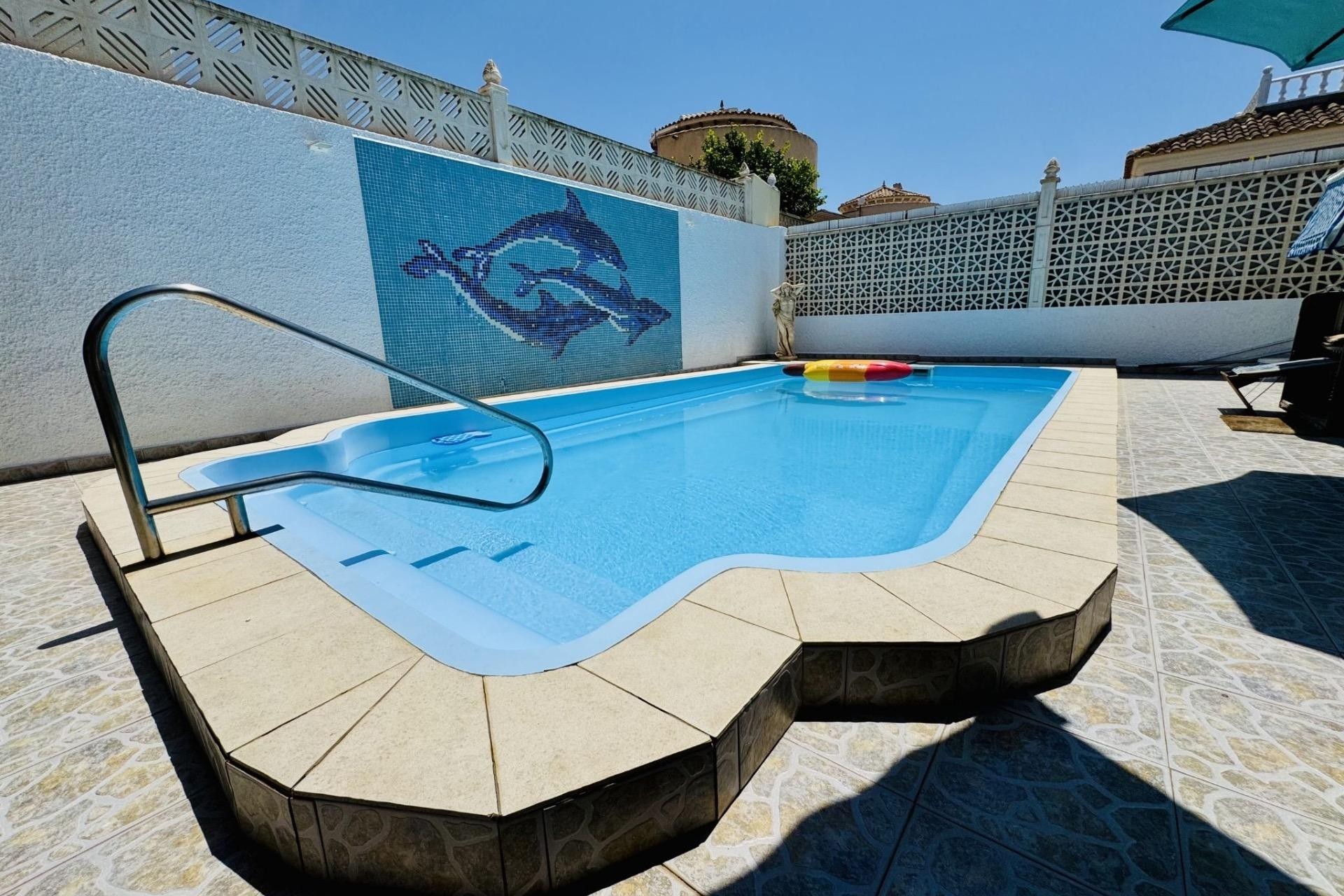 Brukt - Villa -
Torrevieja - La Siesta - El Salado - Torreta