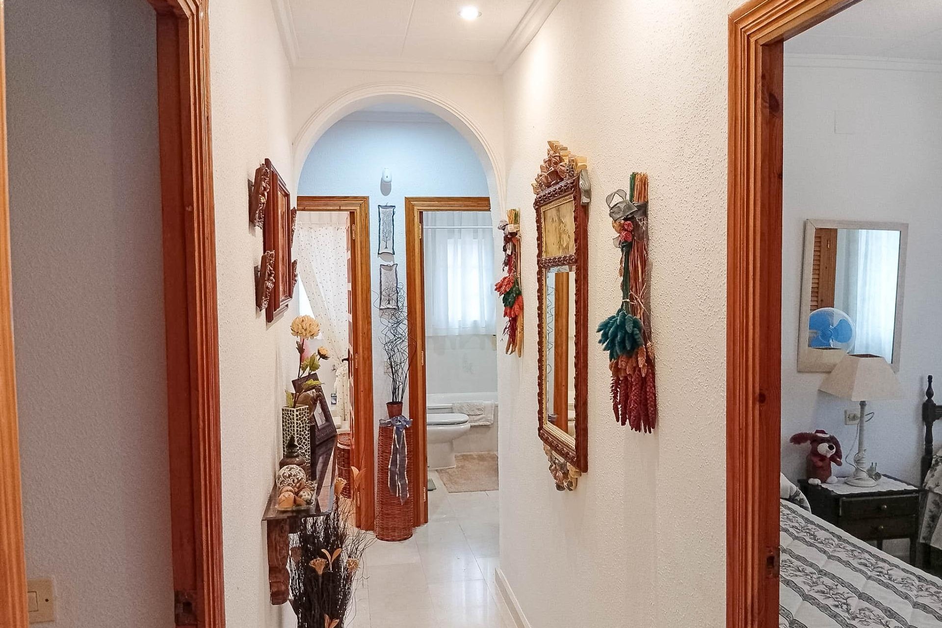 Brukt - Villa -
Torrevieja - La Siesta