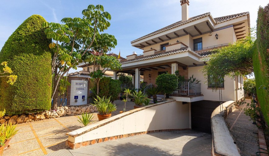 Brukt - Villa -
Torrevieja - La Veleta