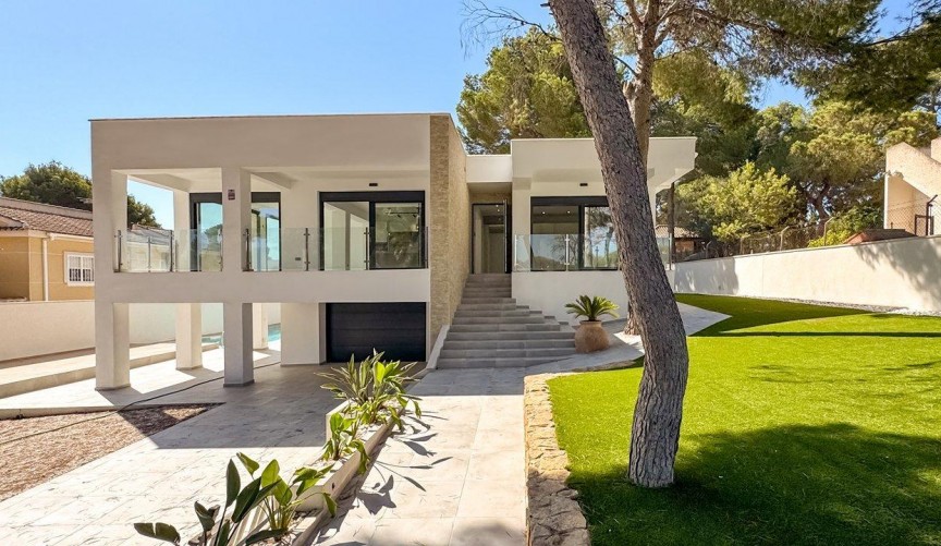 Brukt - Villa -
Torrevieja - Los Balcones - Los Altos del Edén